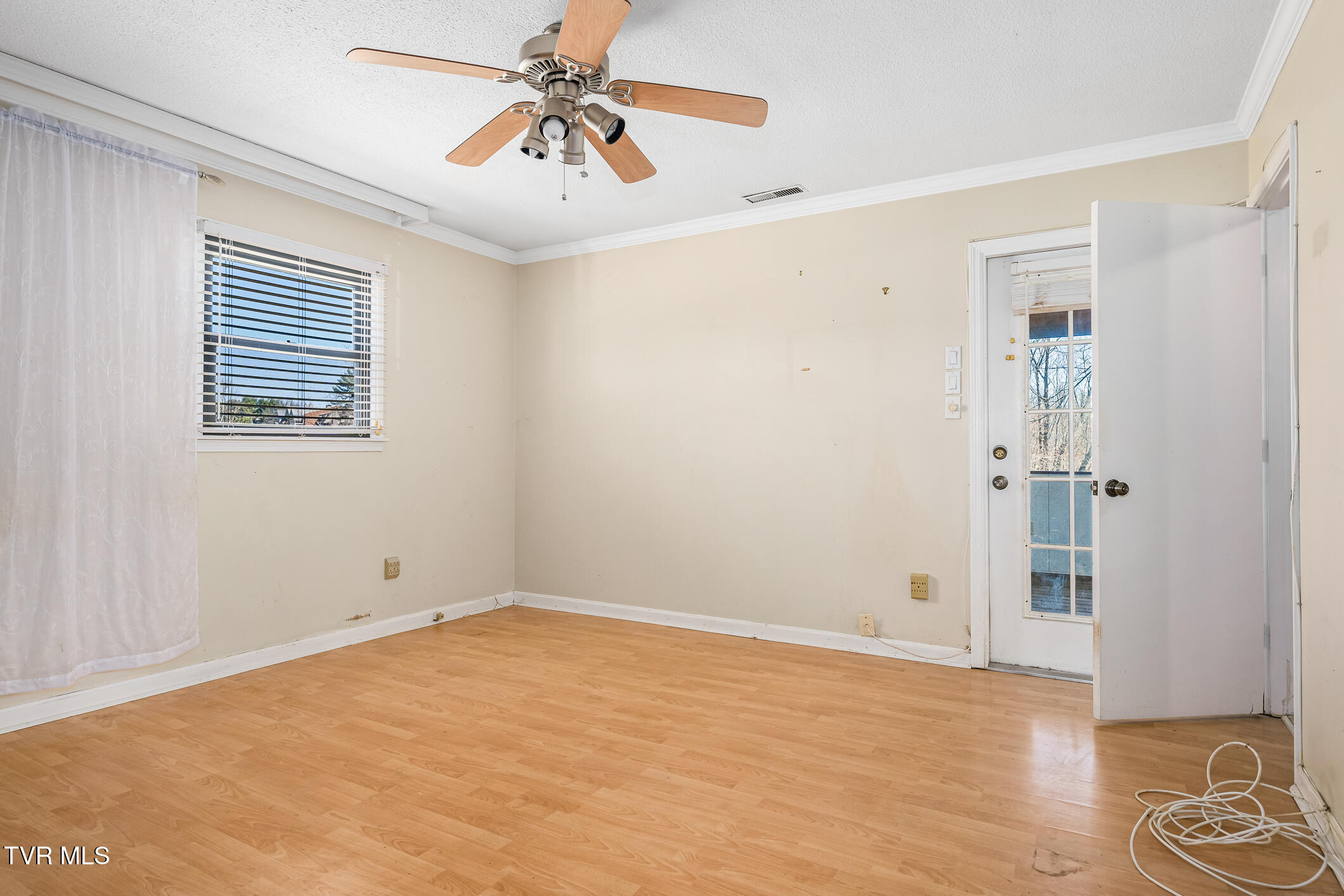 300 Redstone Drive