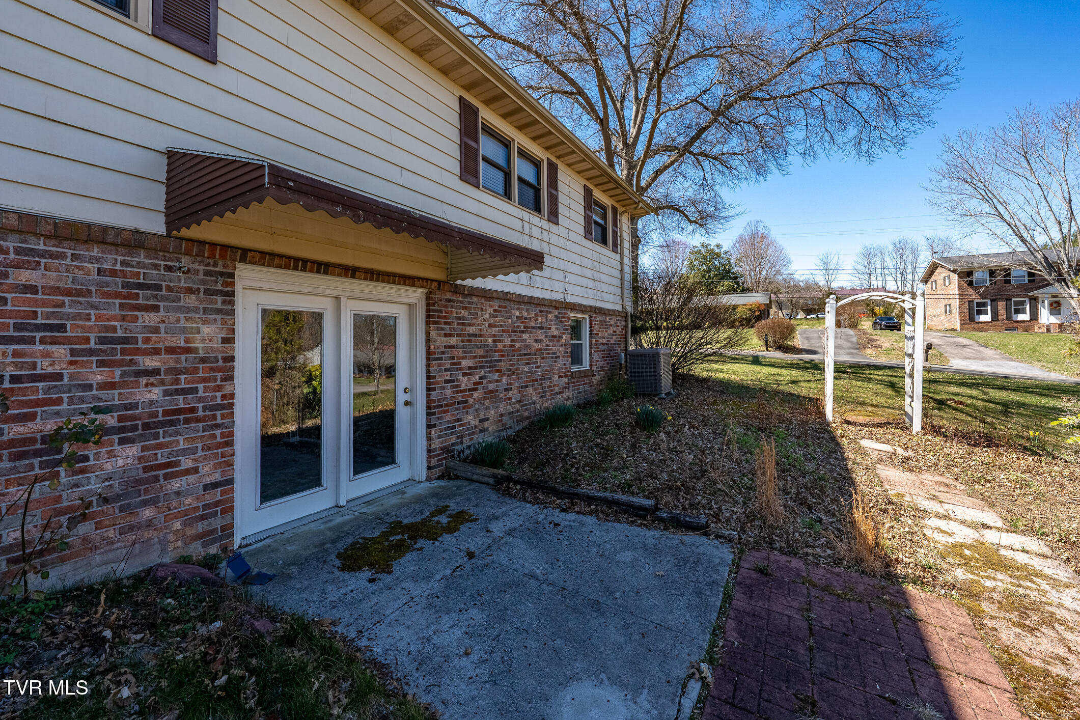 300 Redstone Drive