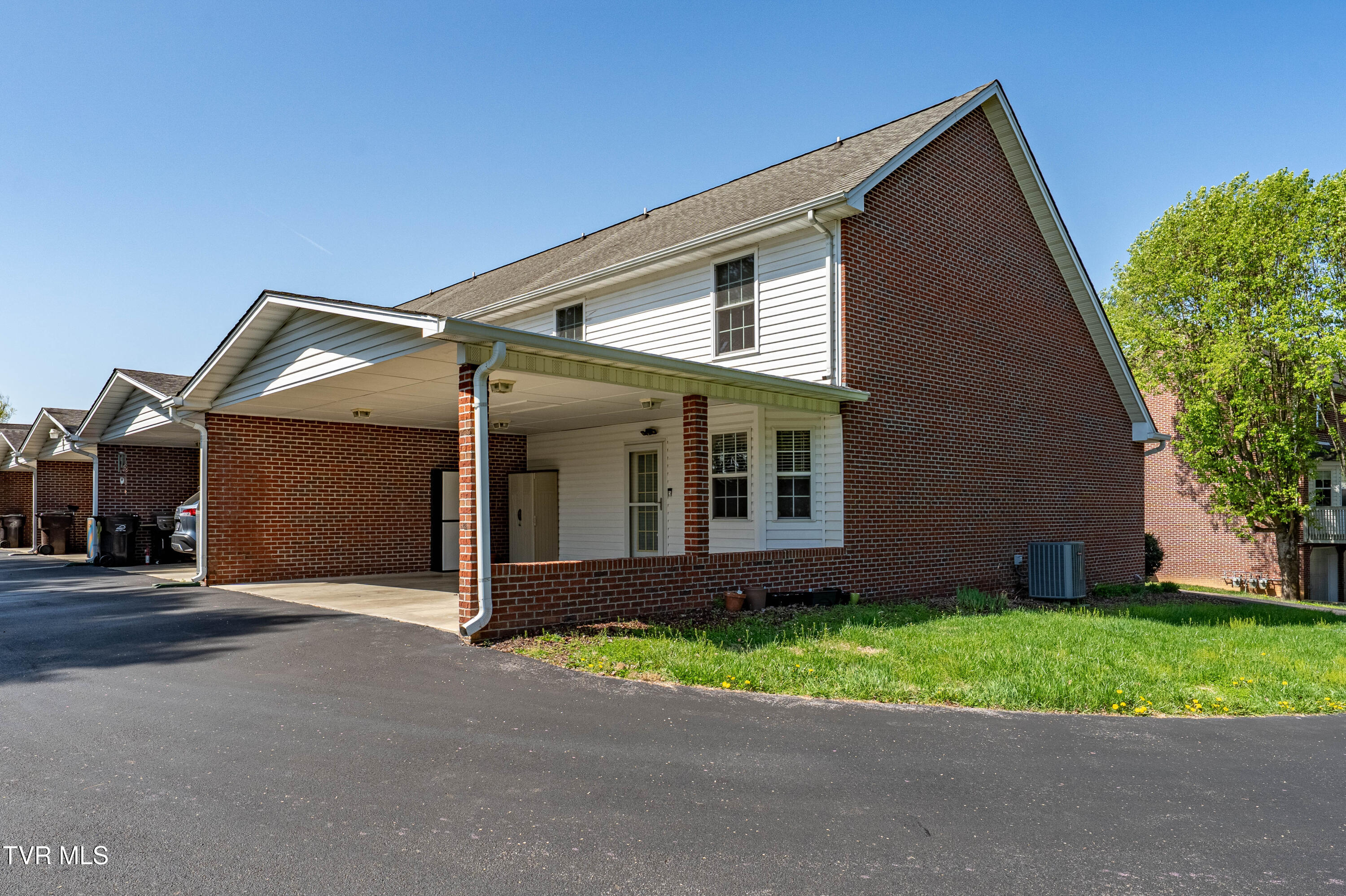 137 Eagle View Private Drive, 137