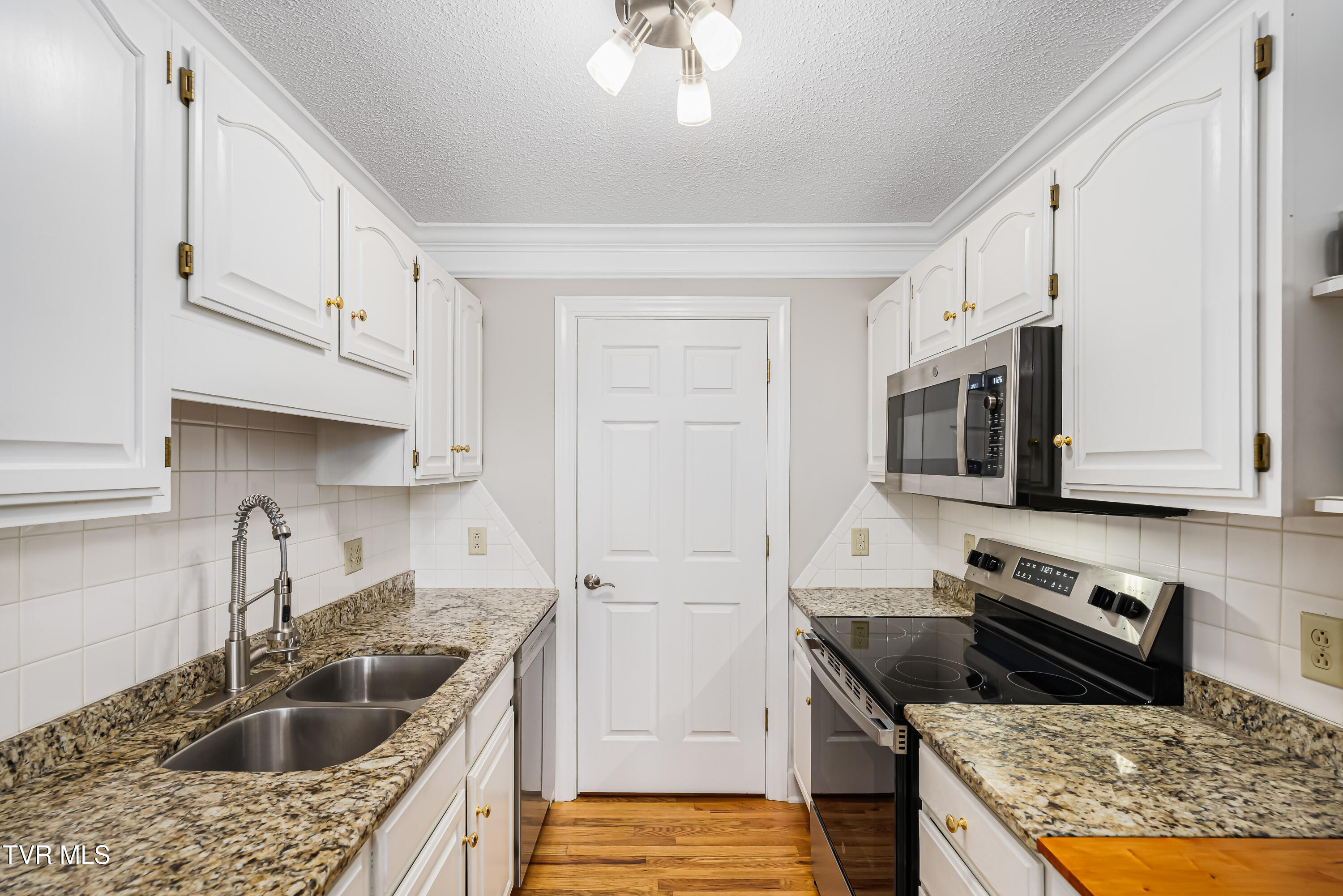 137 Eagle View Private Drive, 137