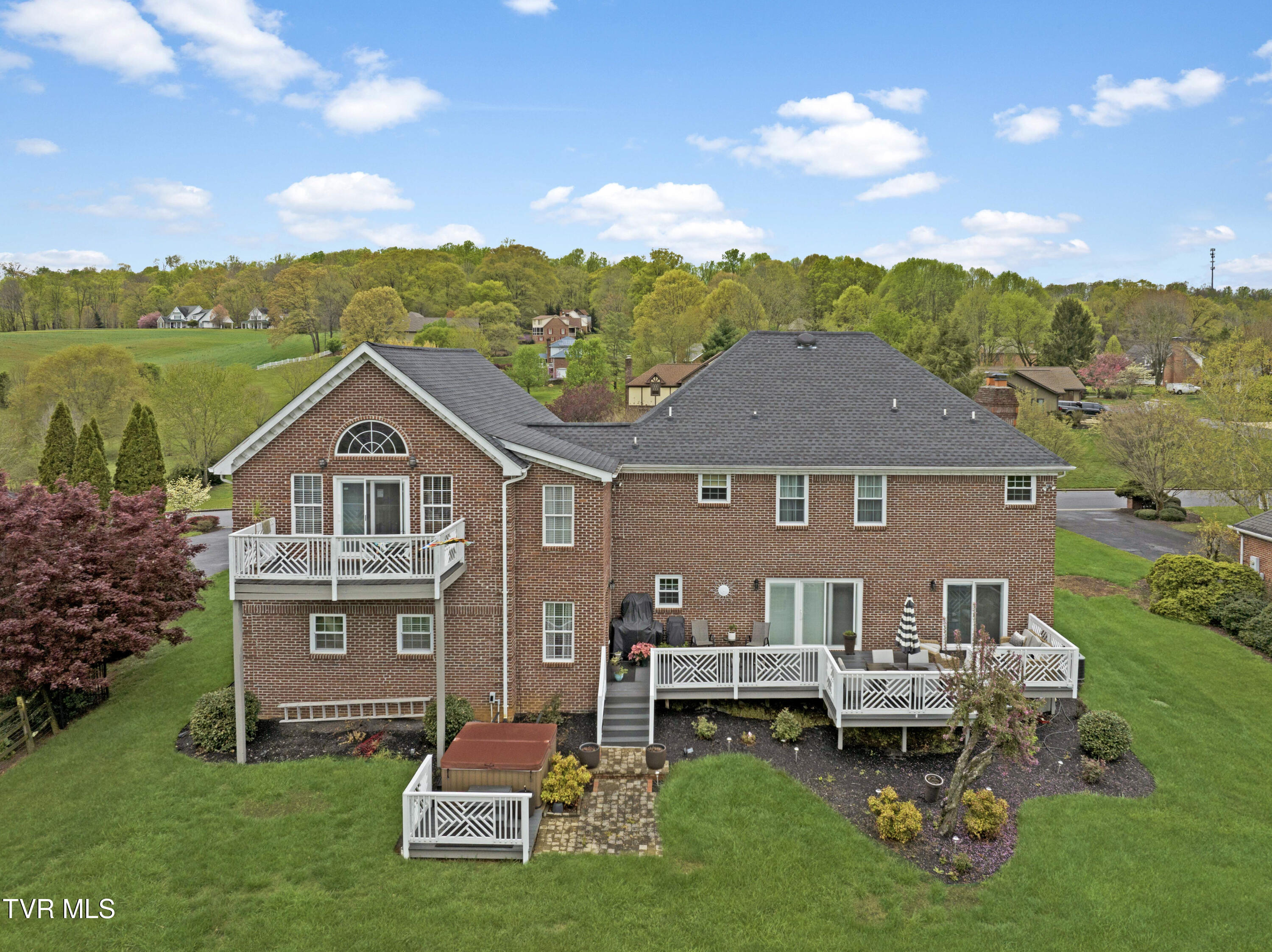 3013 Moss Creek Drive