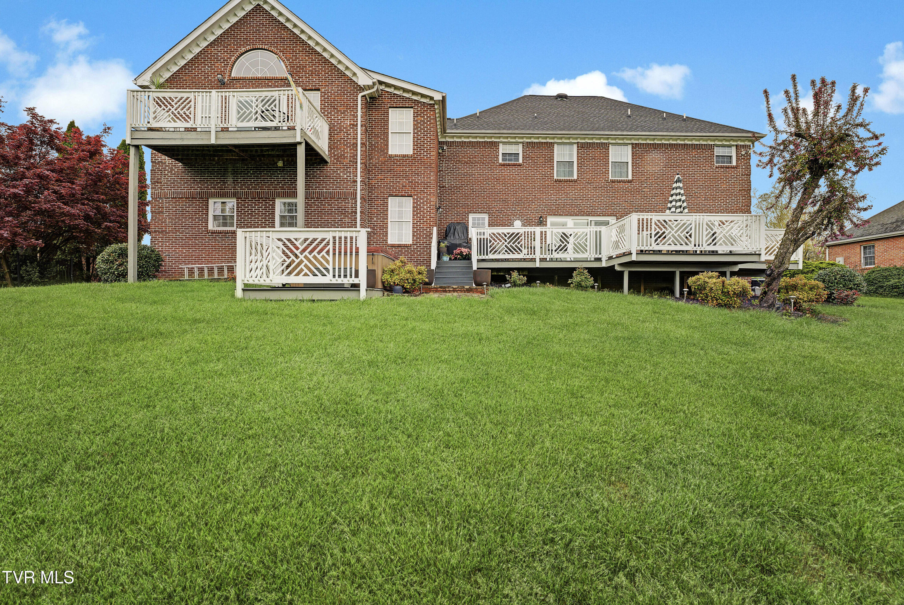 3013 Moss Creek Drive