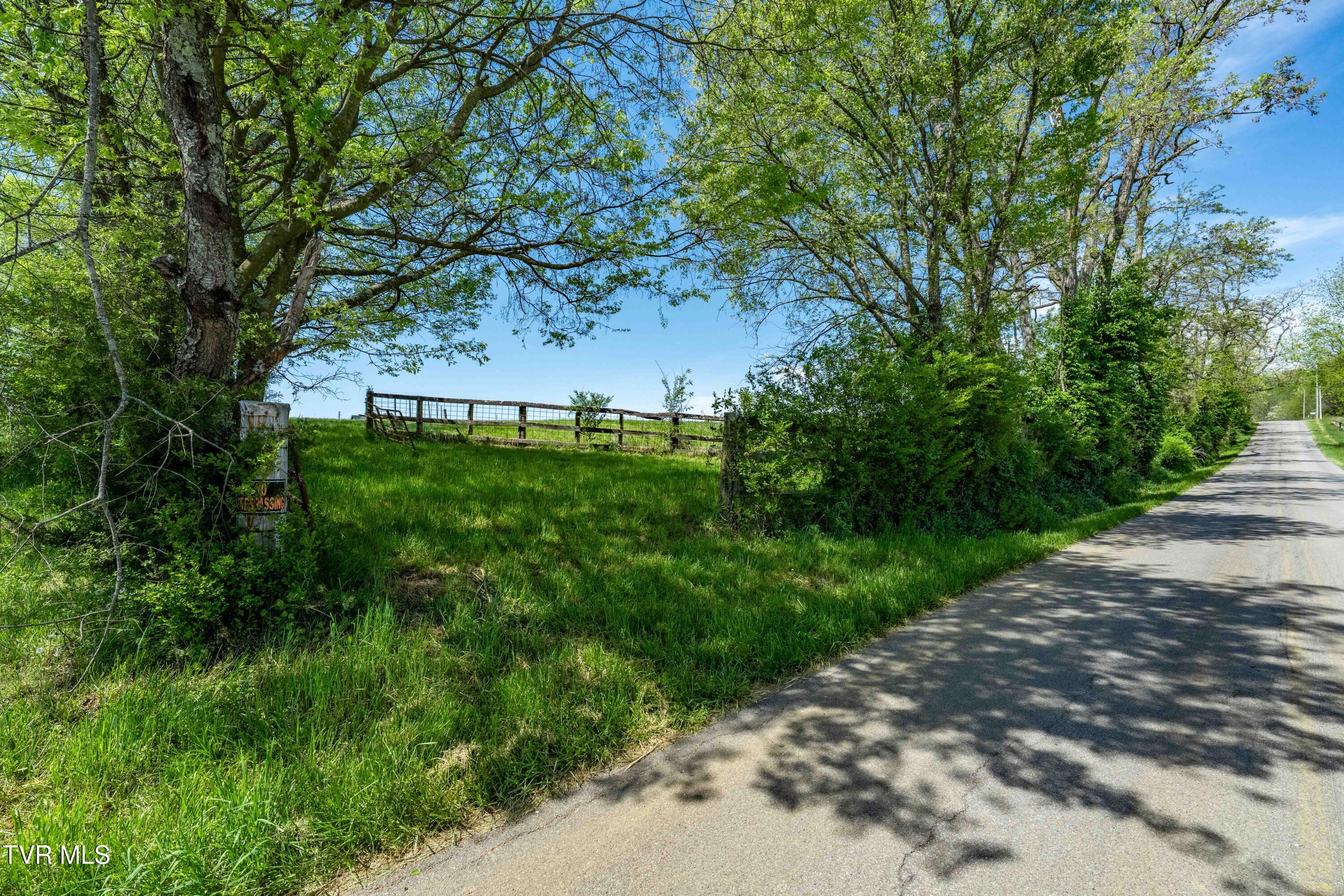 Tract 17 Saylor Hill Road