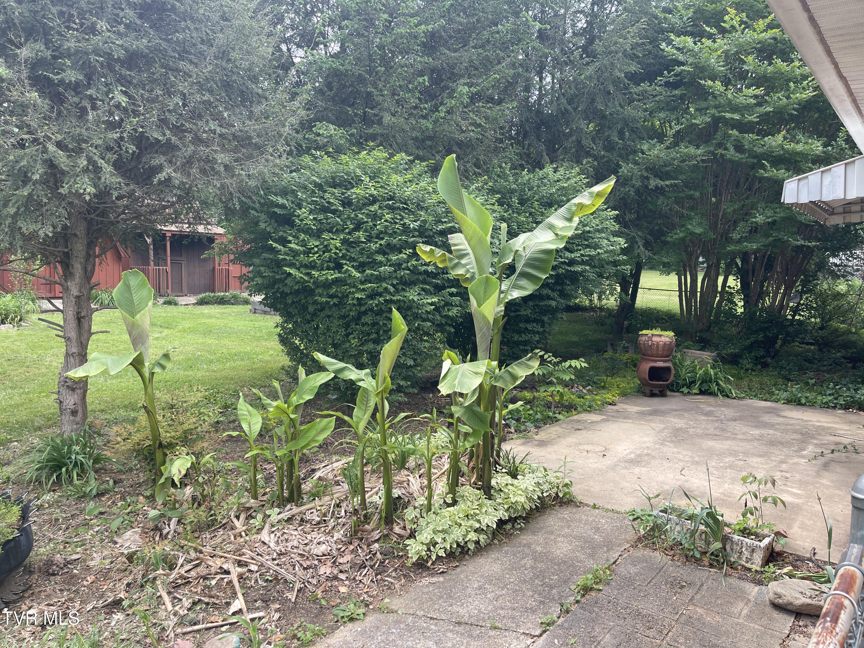 2709 Oak Cliff Court