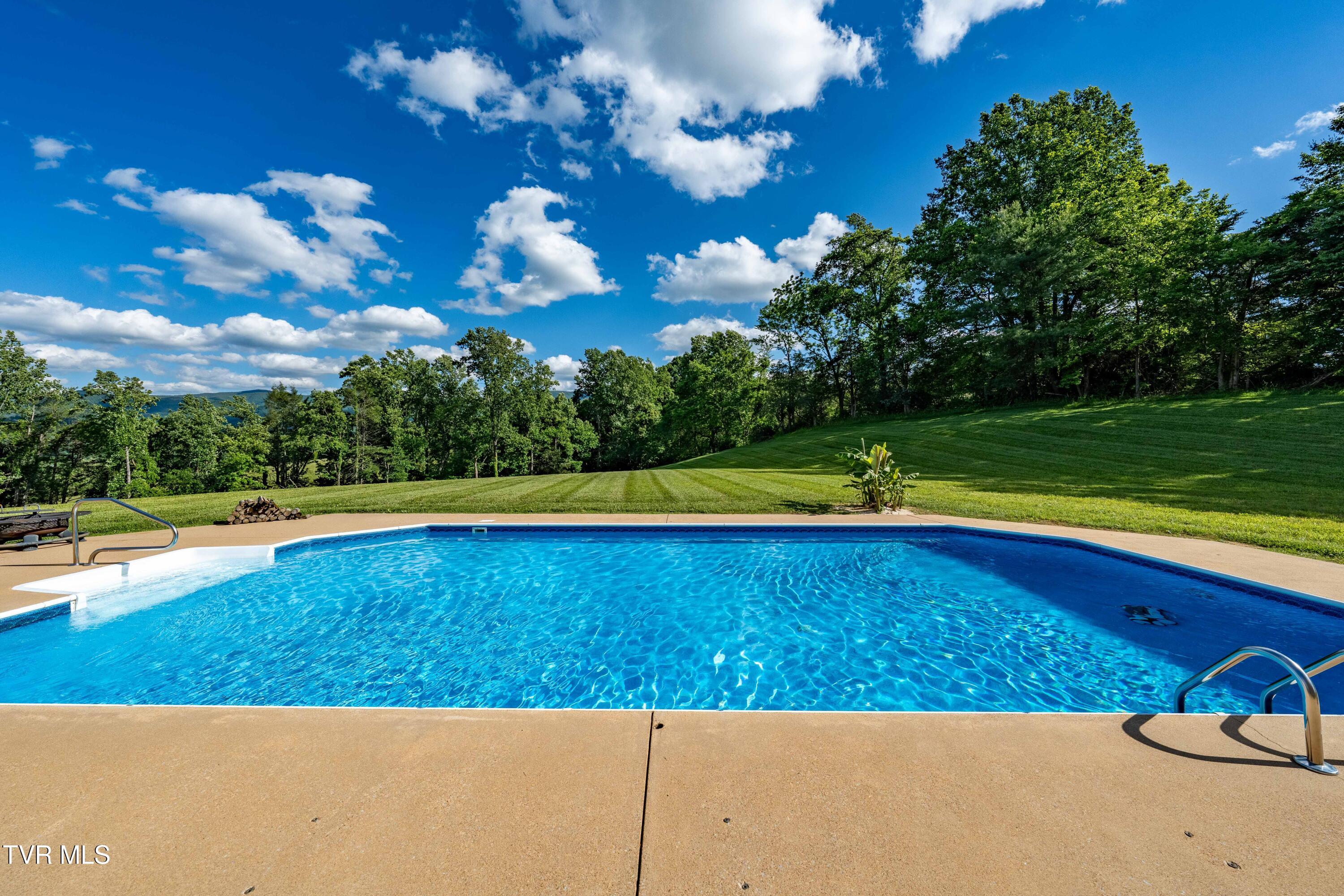 7540 Erwin Highway