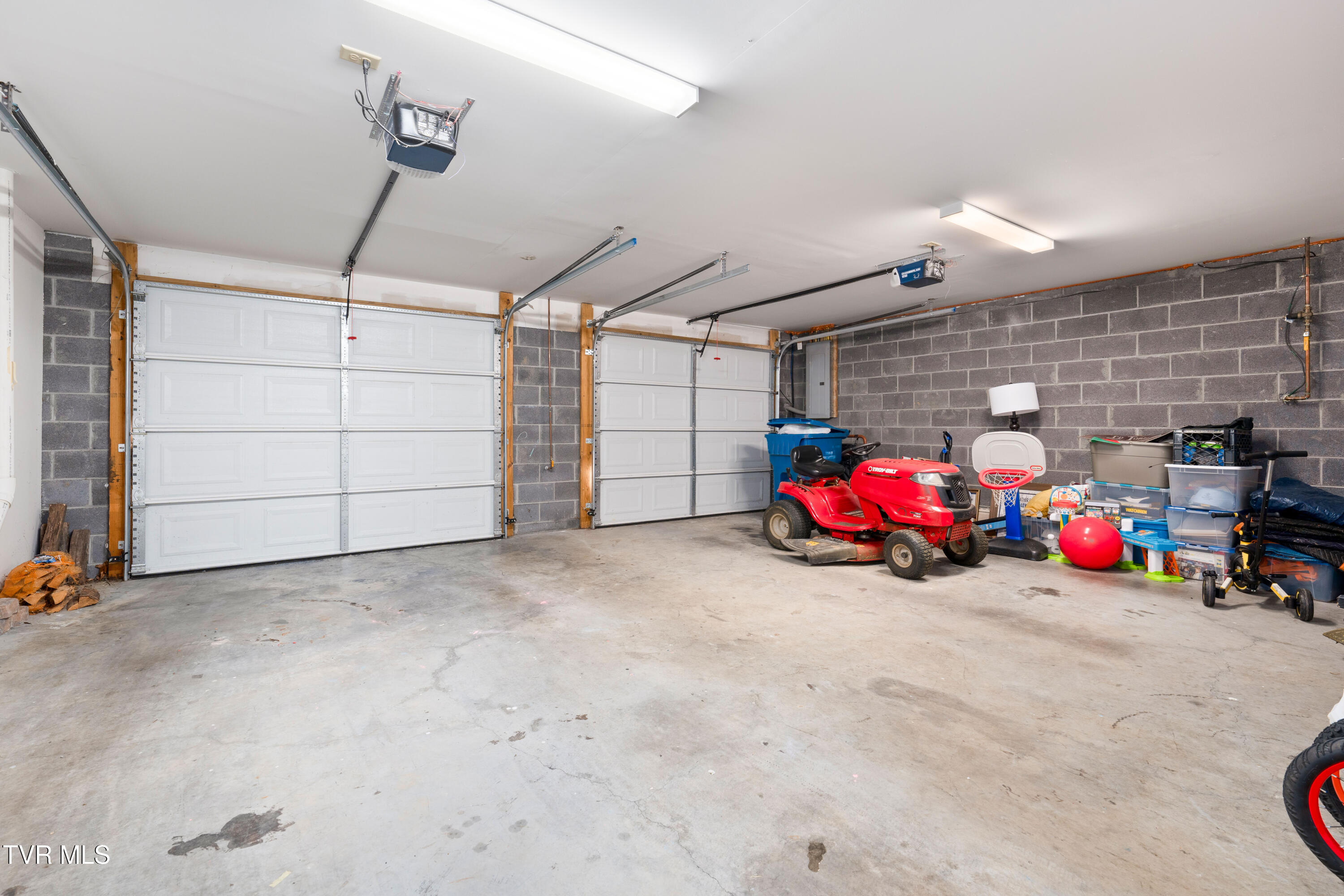 1306 Greenlee Drive