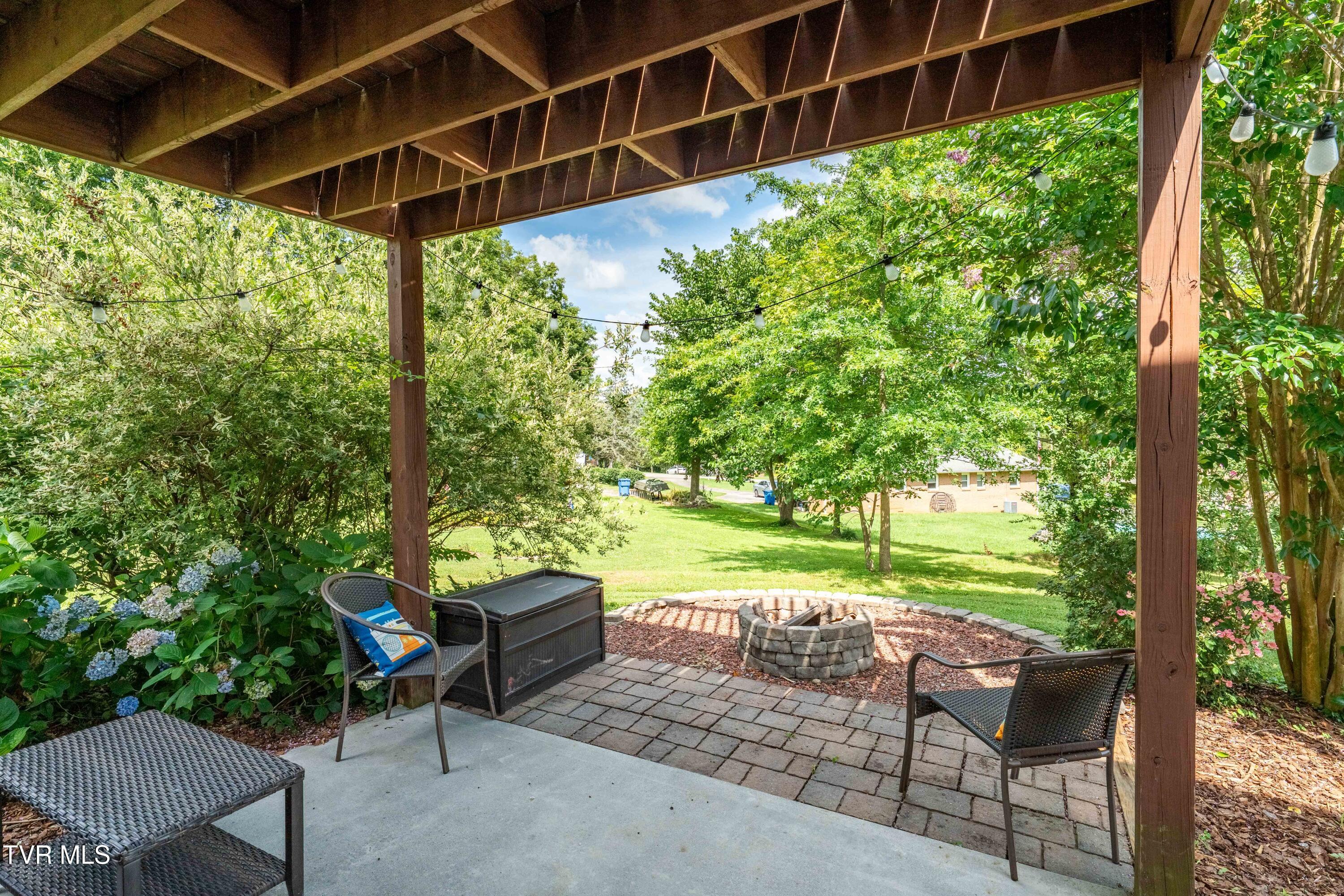 1306 Greenlee Drive