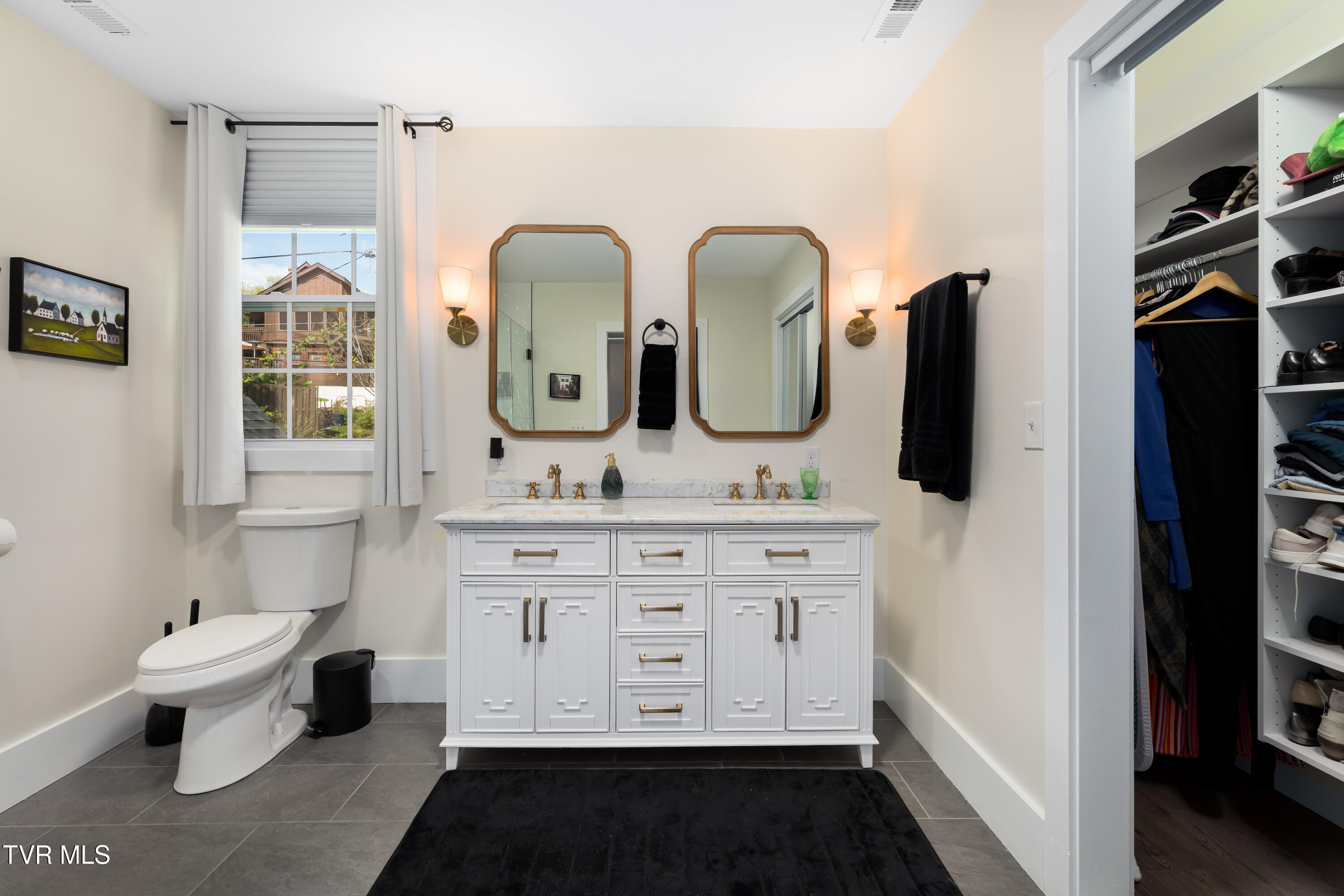 438 West Sullivan Street