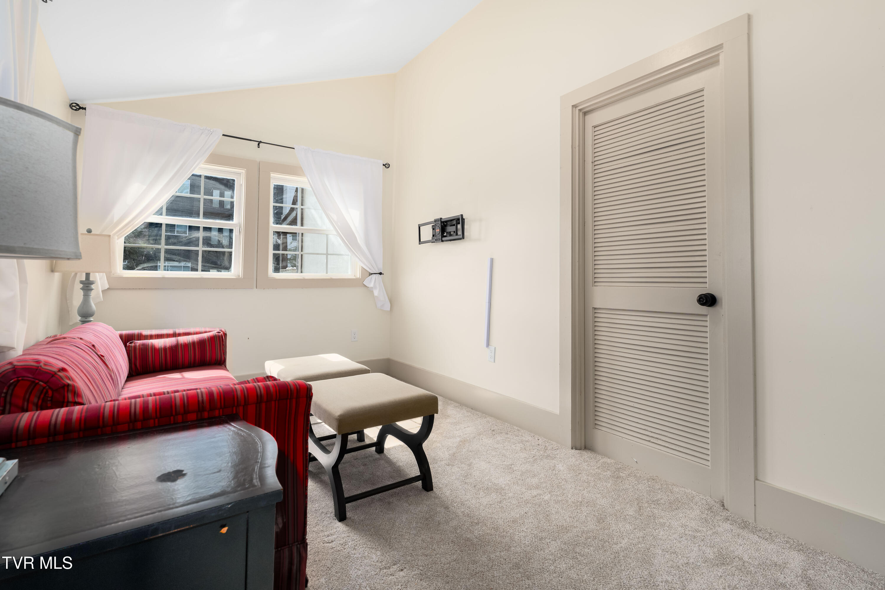 438 West Sullivan Street