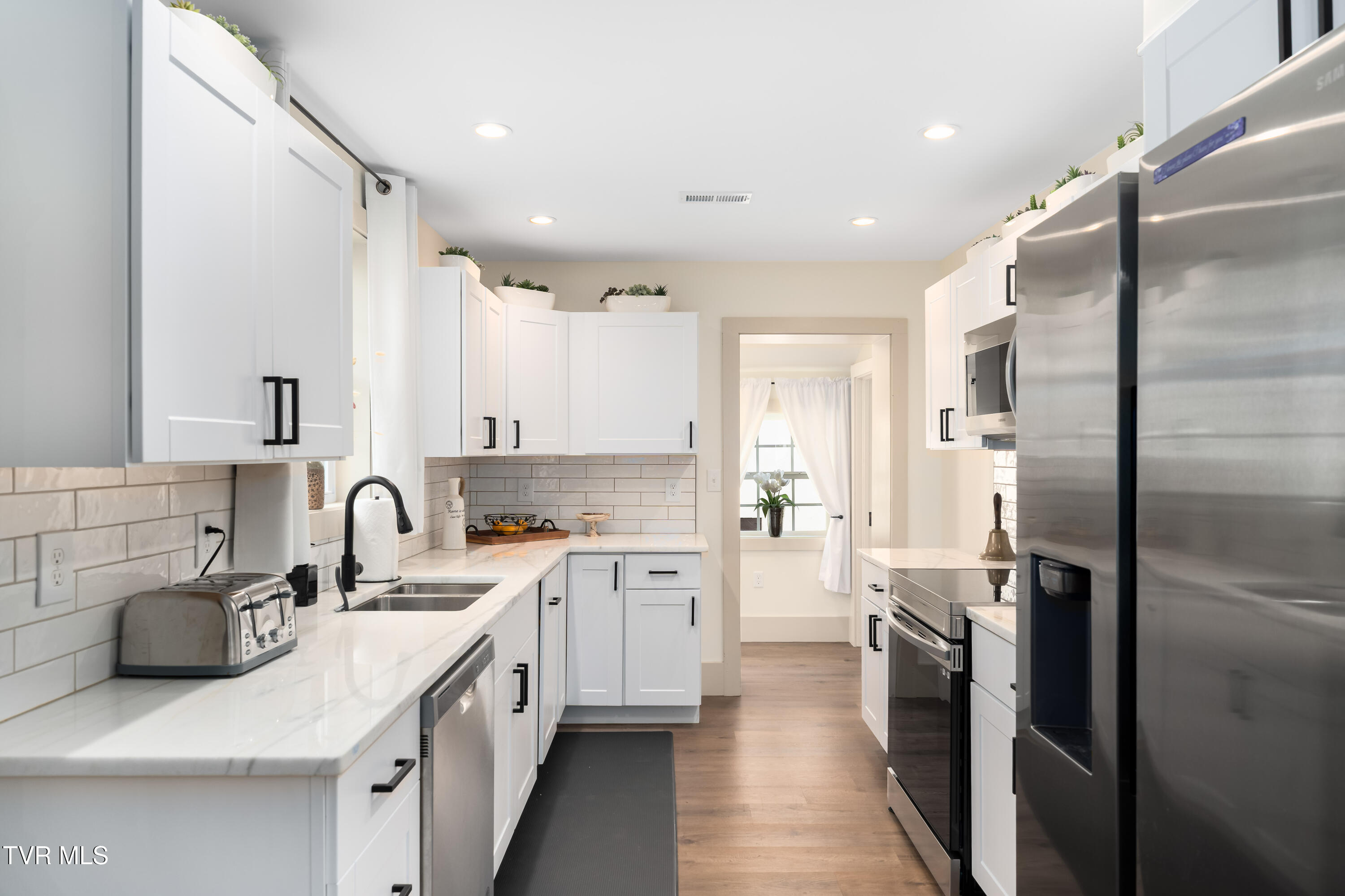 438 West Sullivan Street