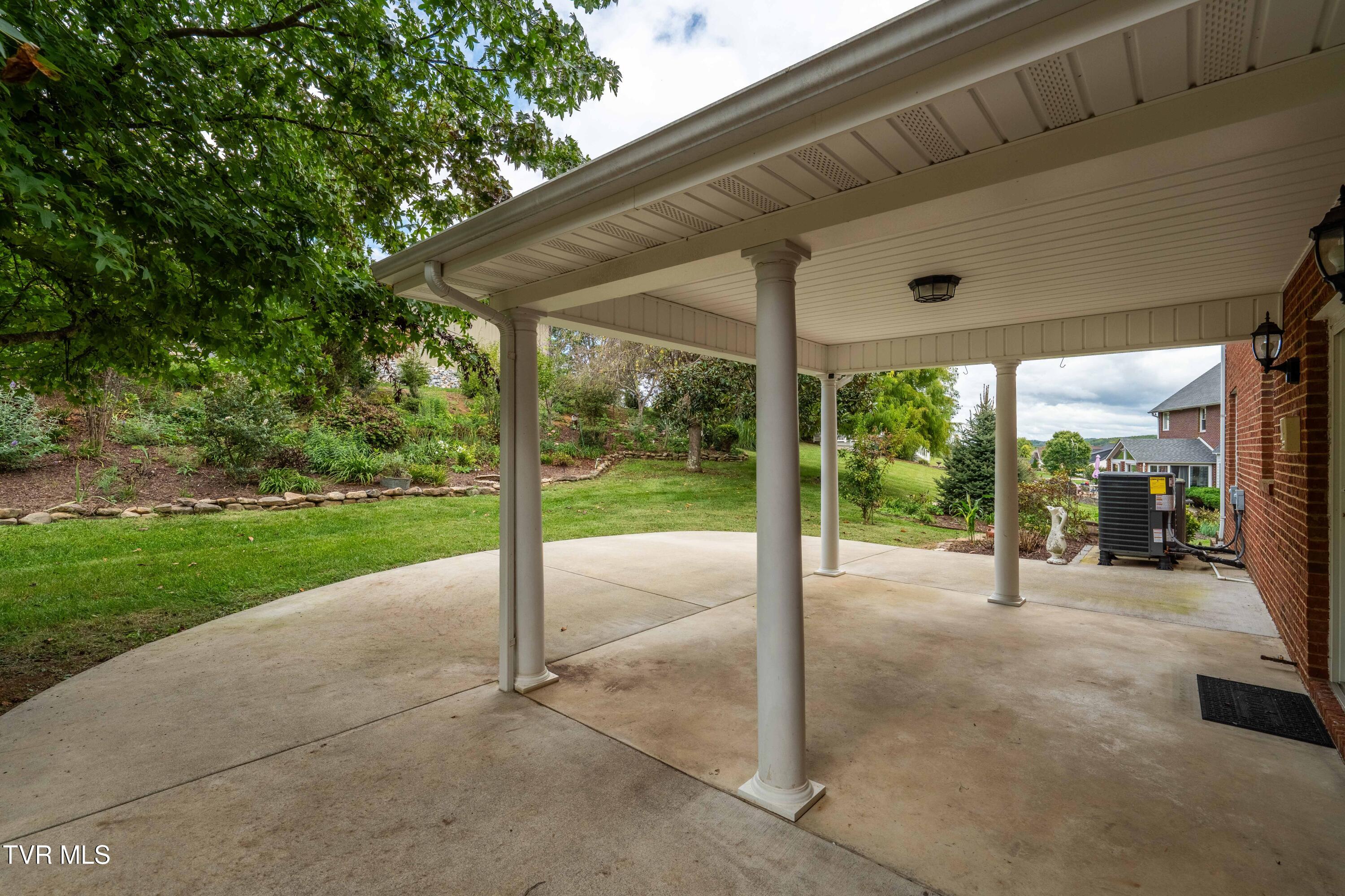 168 Laurel Ridge Drive