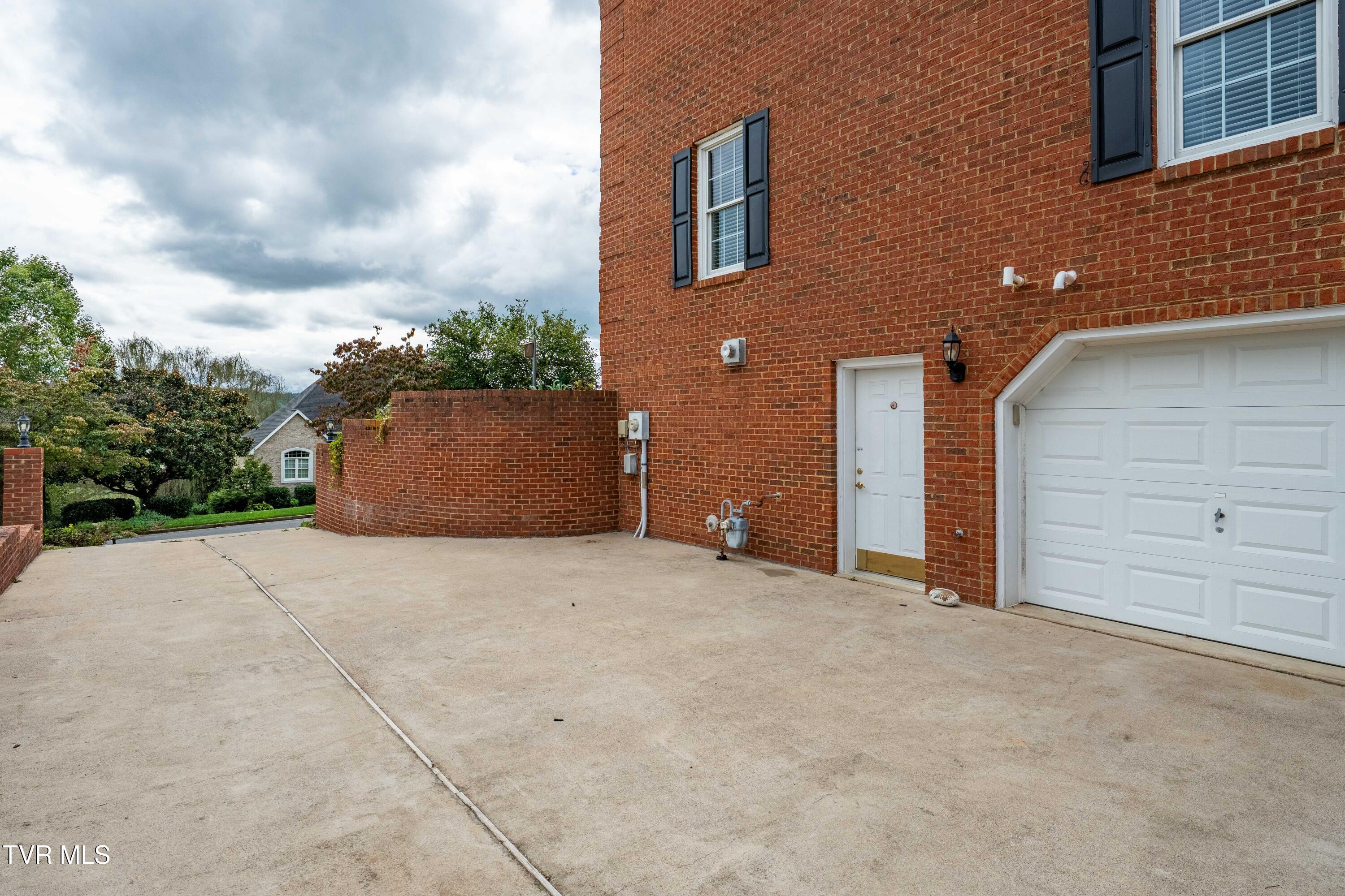 168 Laurel Ridge Drive