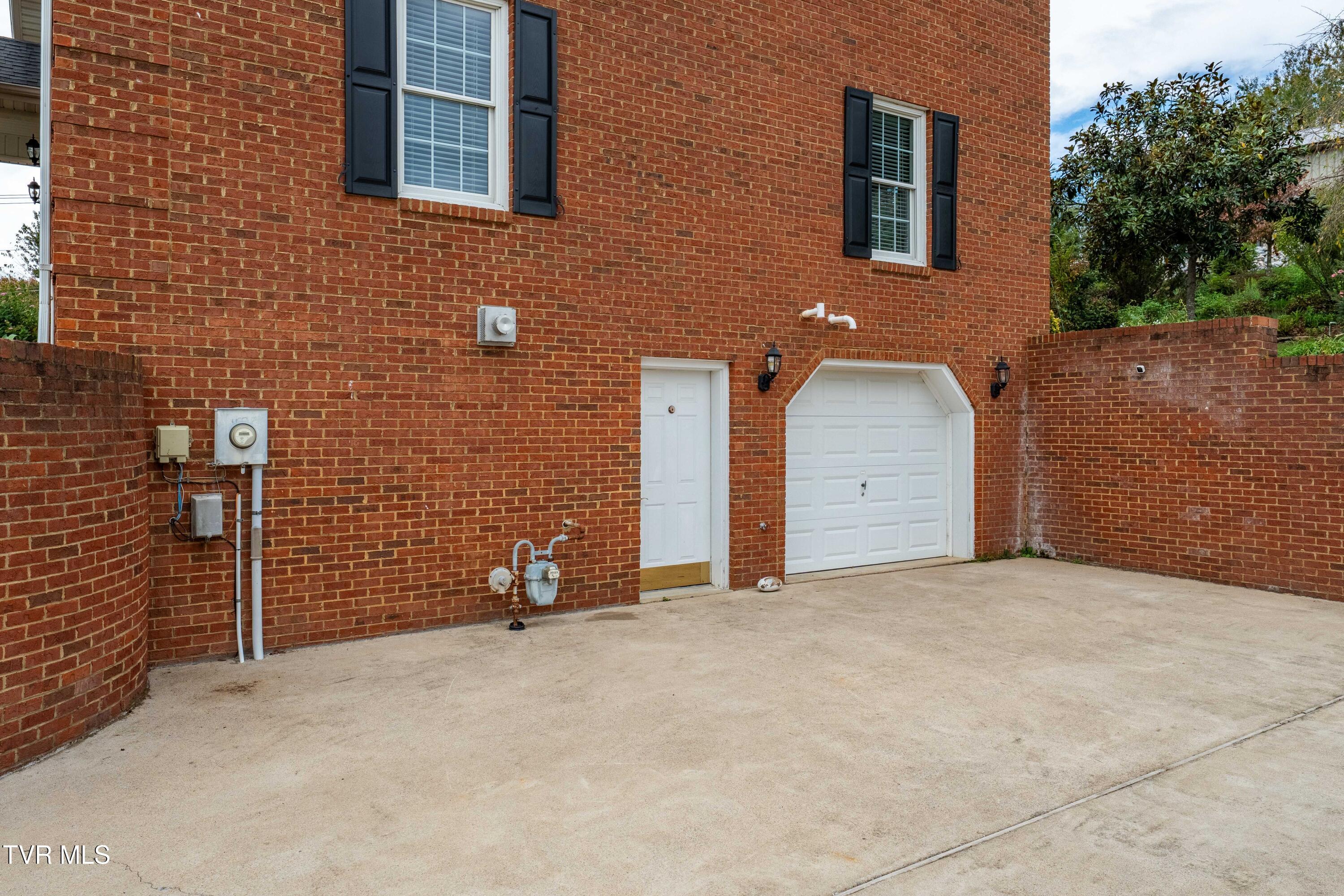 168 Laurel Ridge Drive