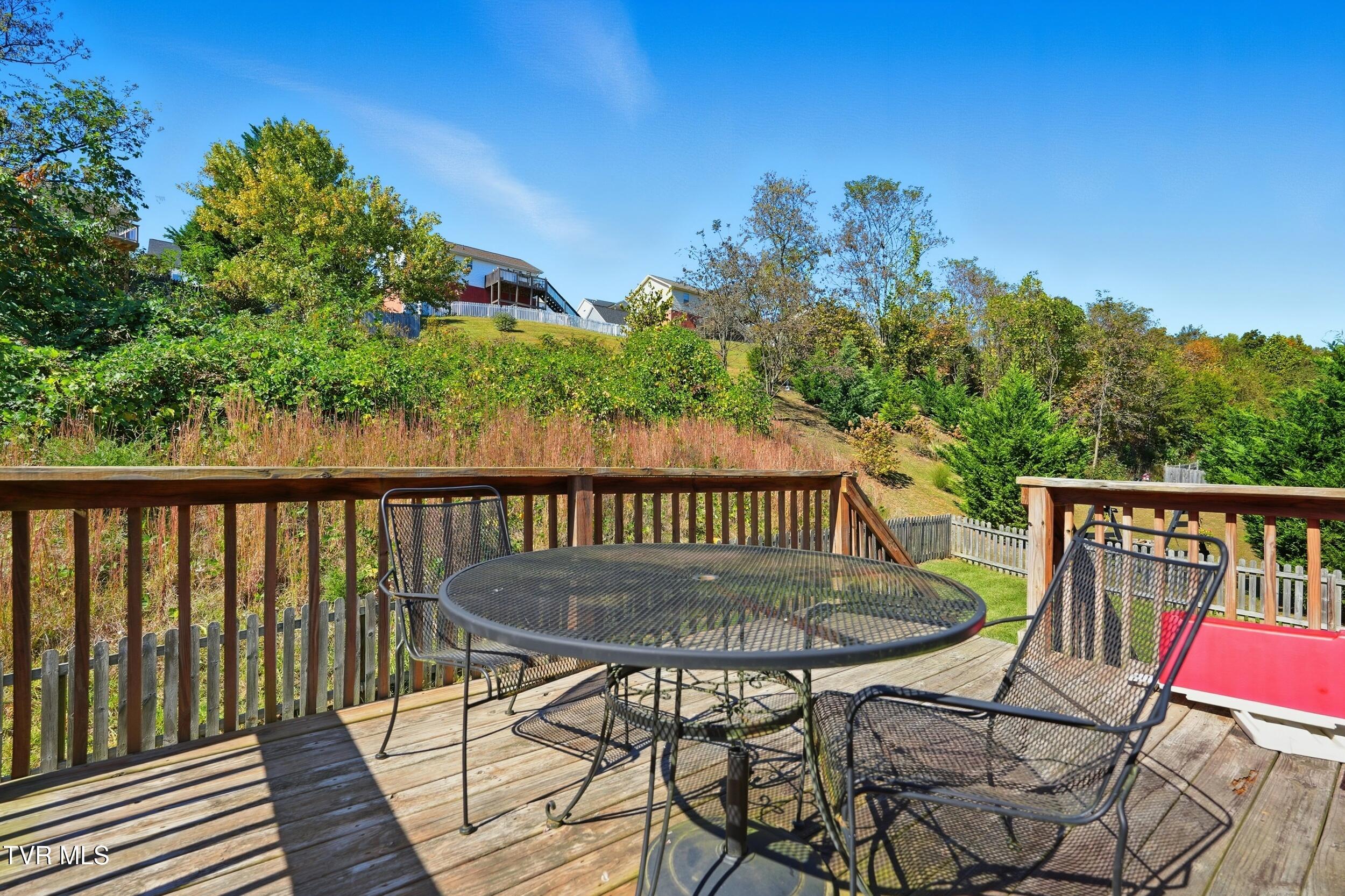 1245 Meadow Creek Lane