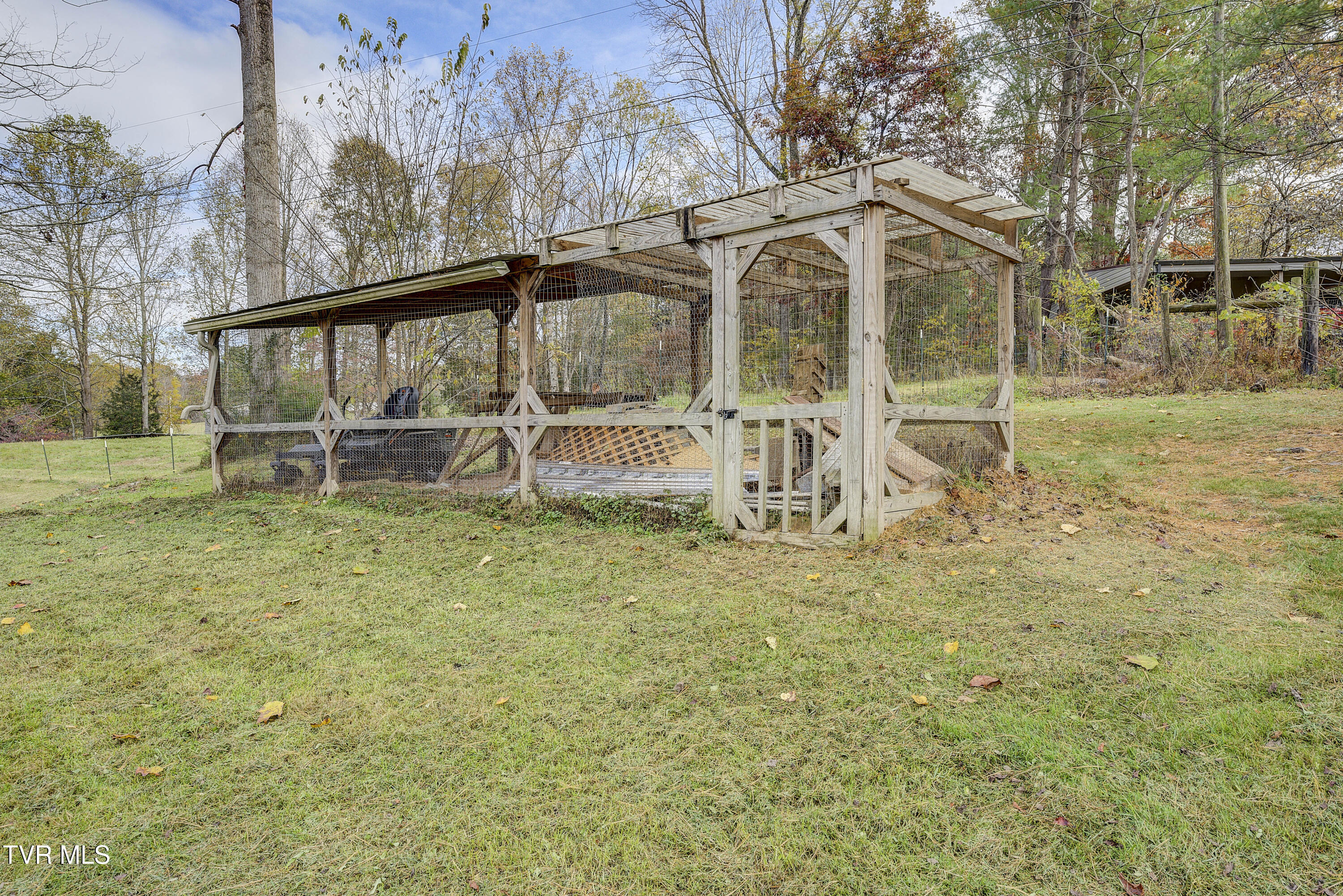 335 Pleasant Hill Place