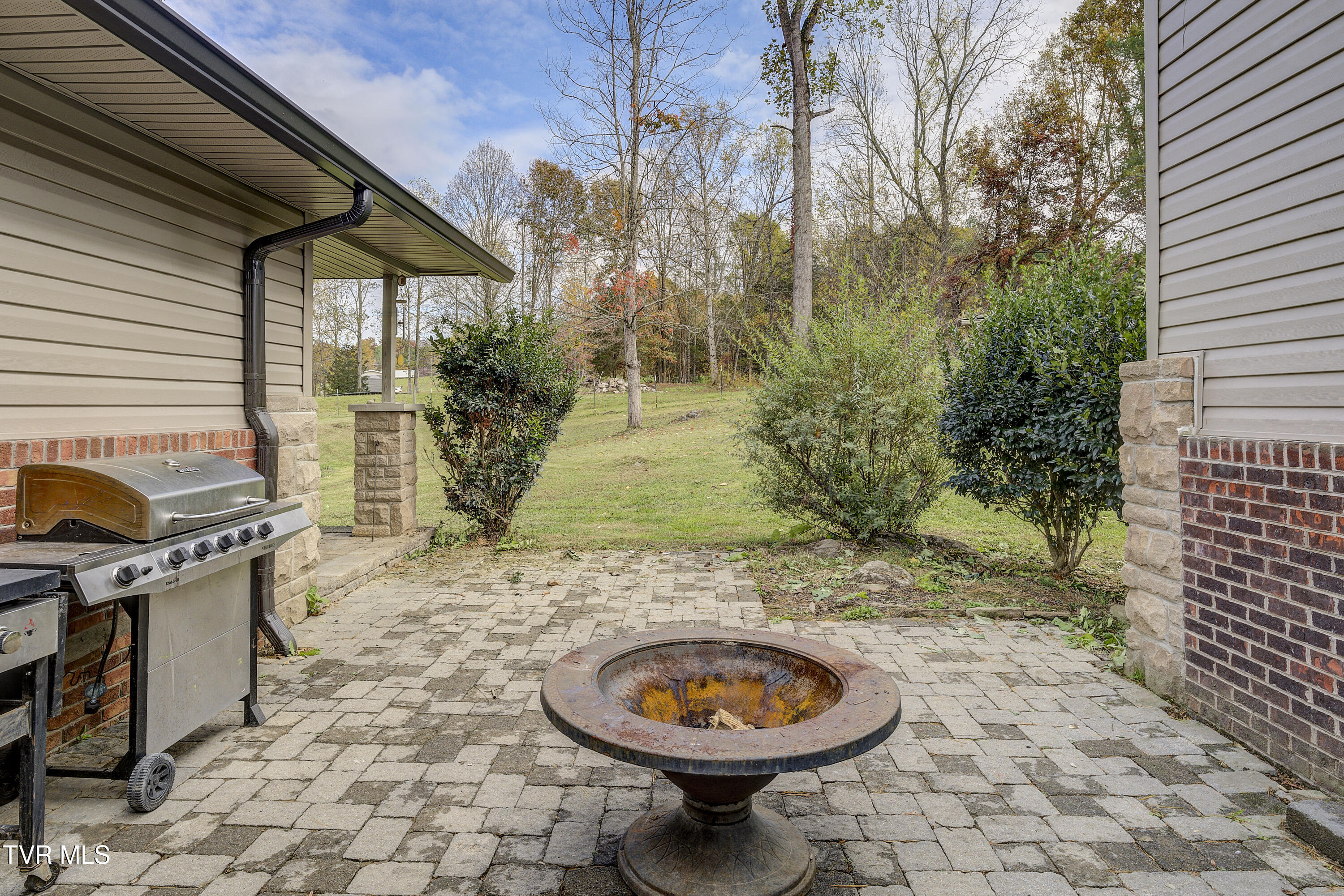 335 Pleasant Hill Place