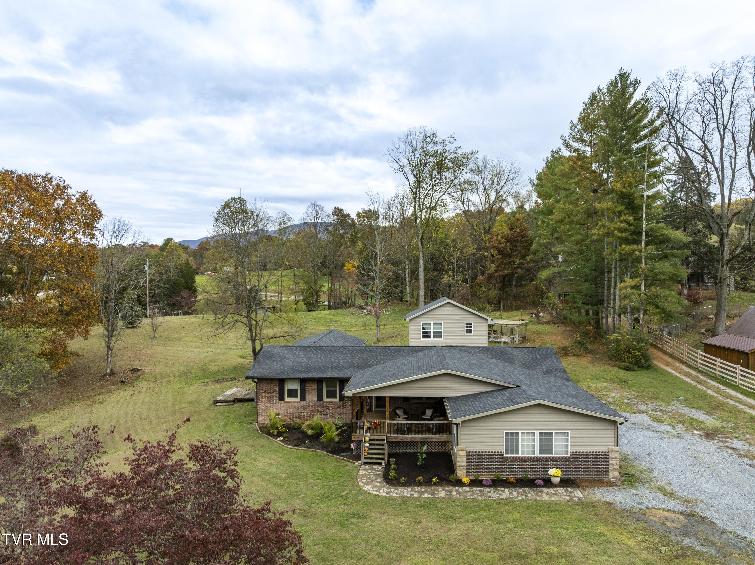 335 Pleasant Hill Place