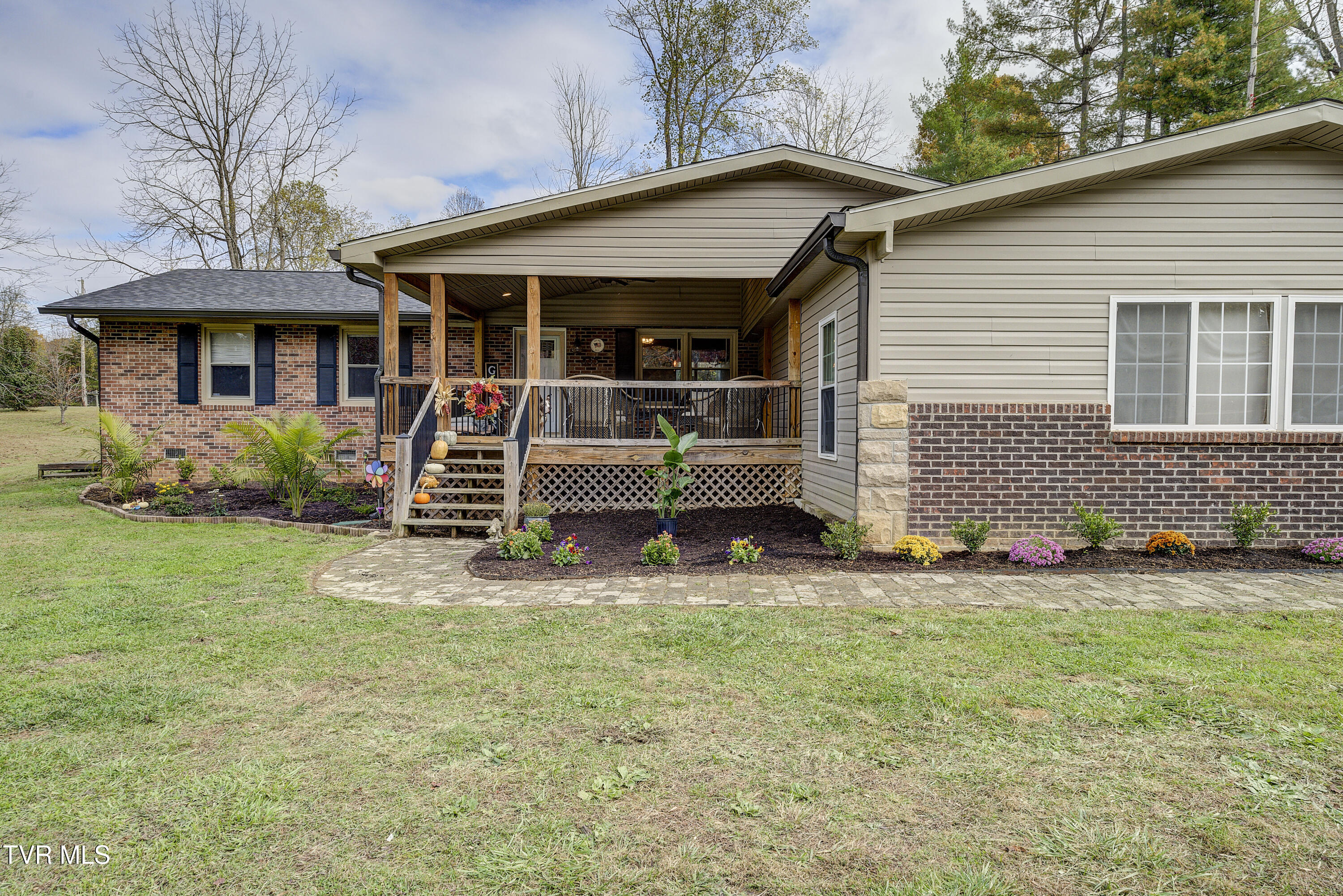 335 Pleasant Hill Place