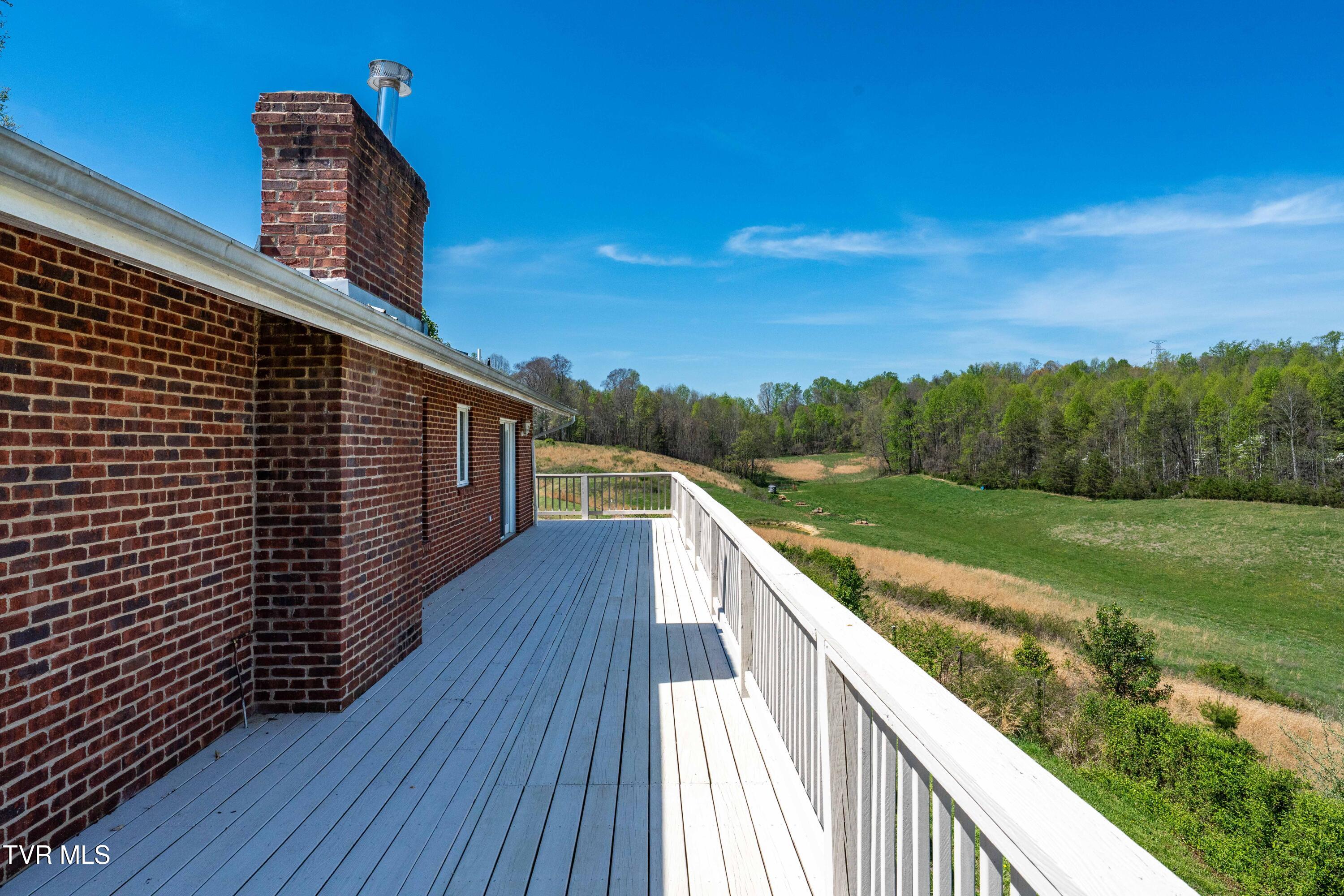 2638 South 81 Highway