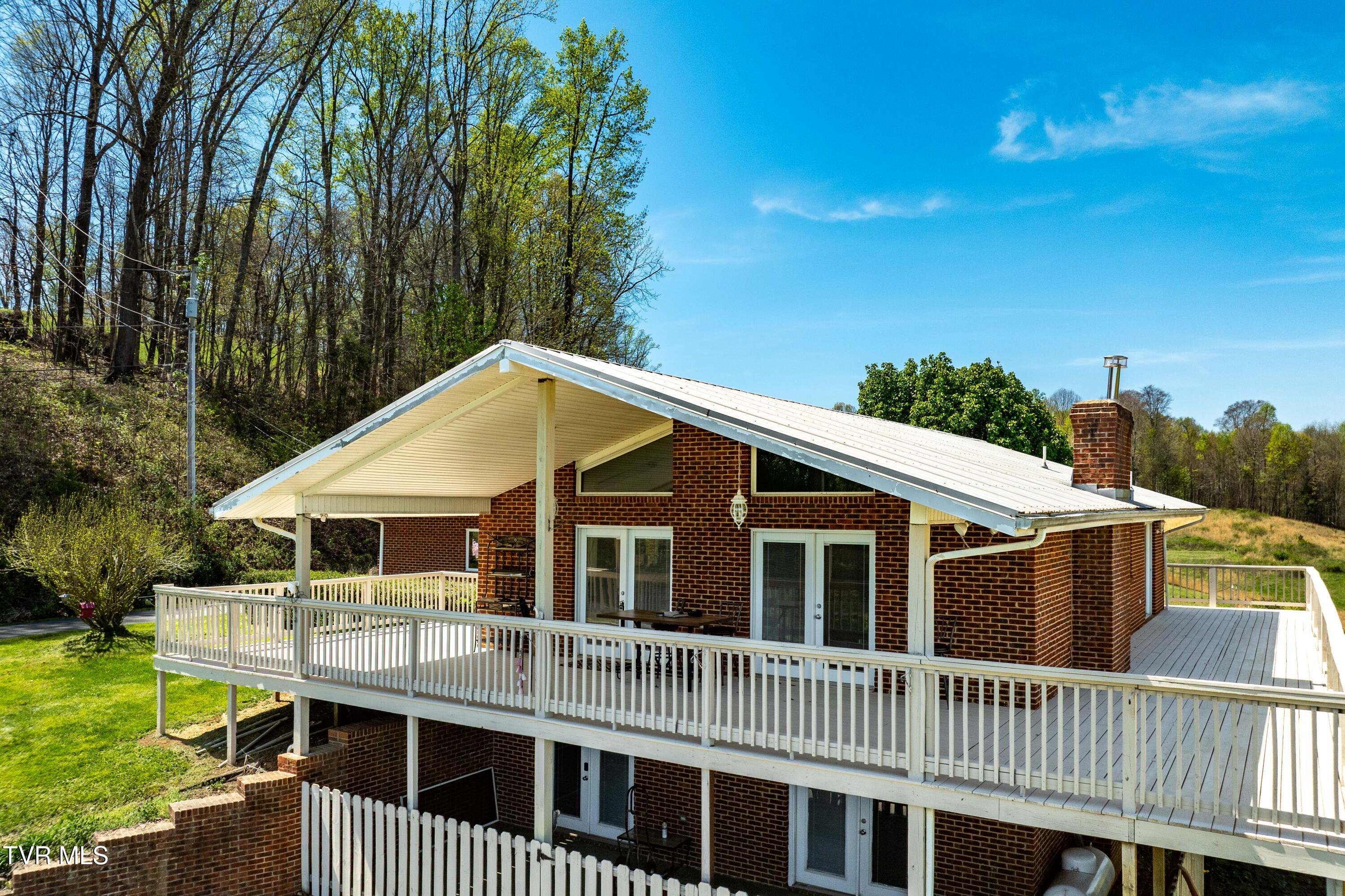 2638 South 81 Highway