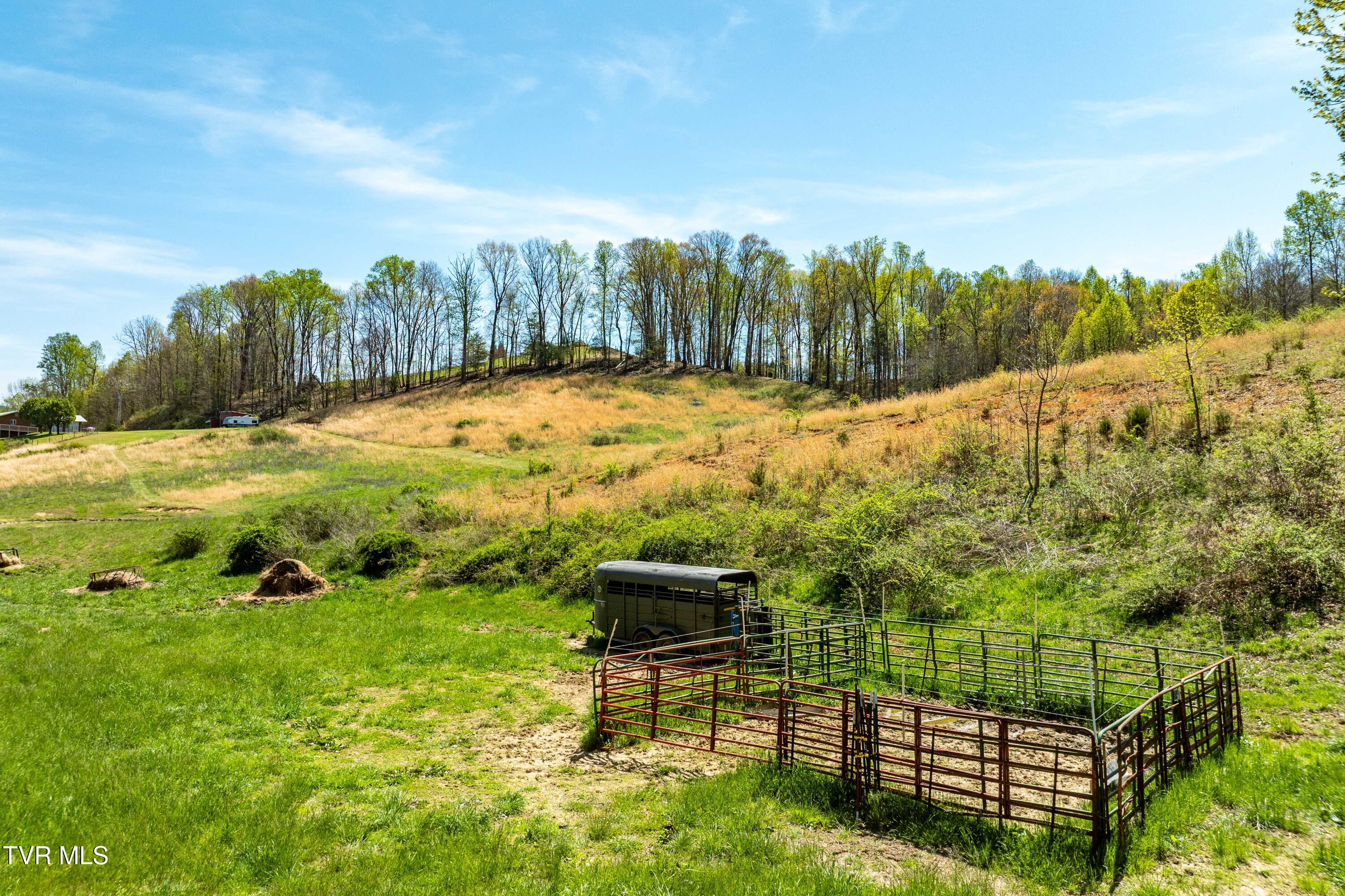 2638 South 81 Highway