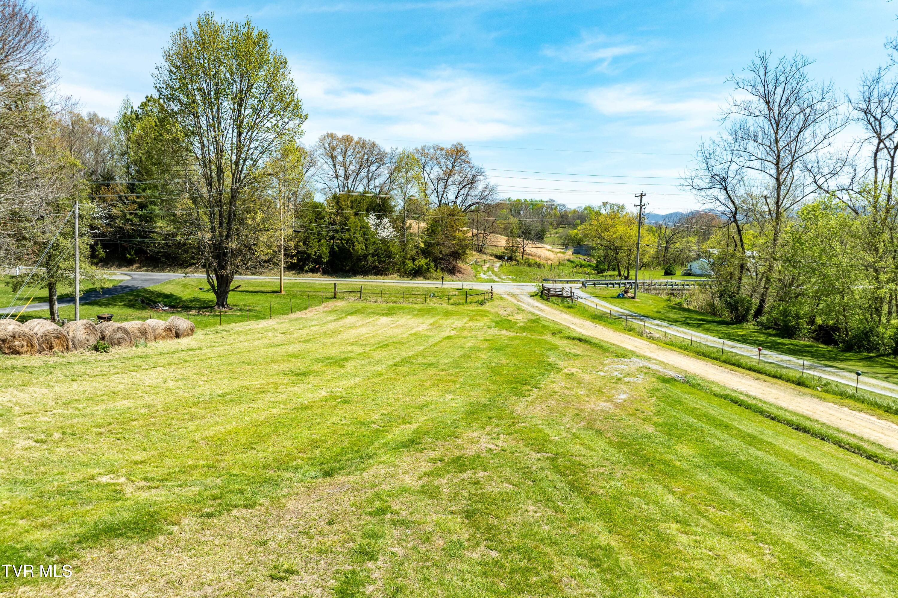 2638 South 81 Highway