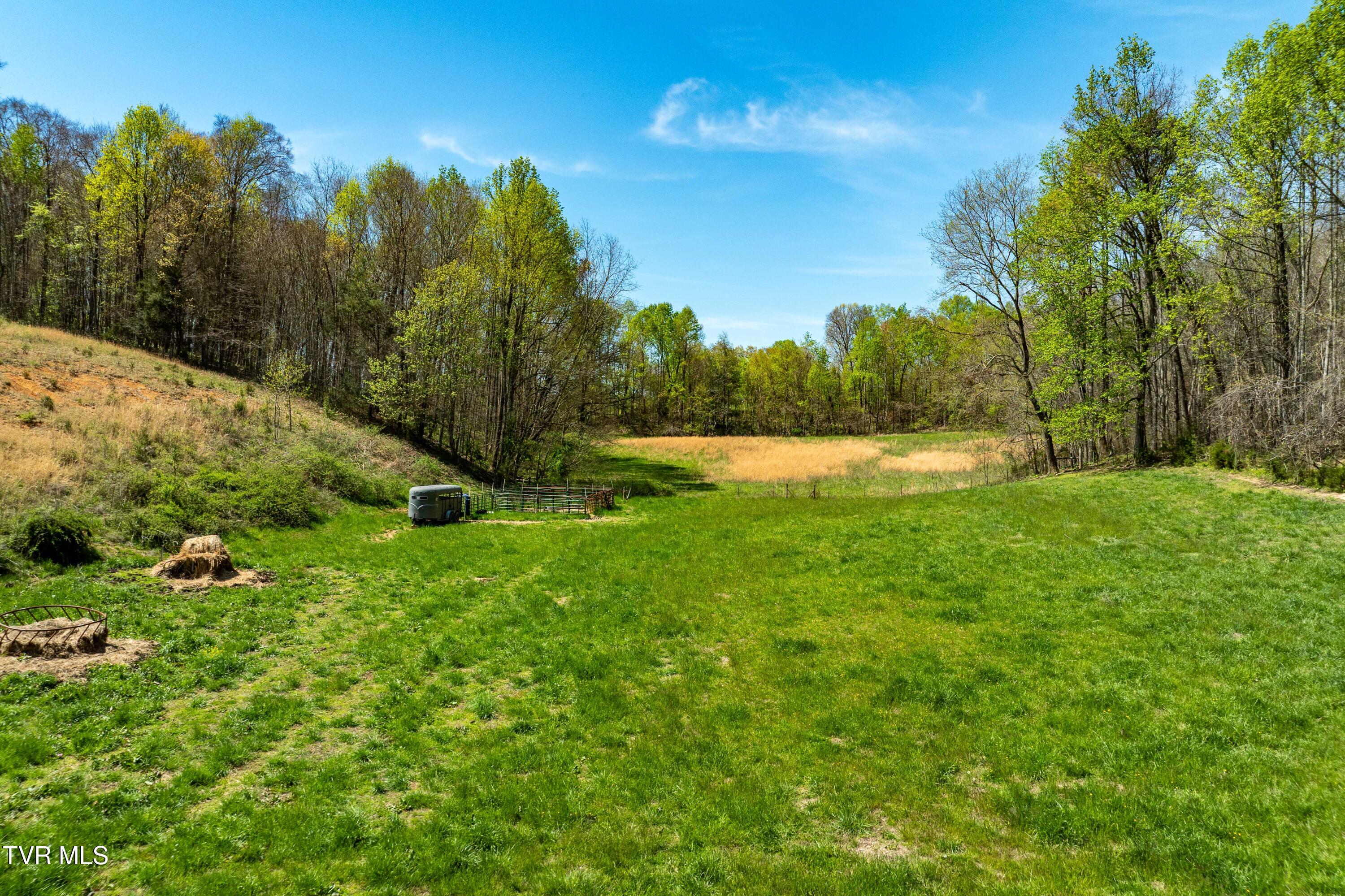 2638 South 81 Highway