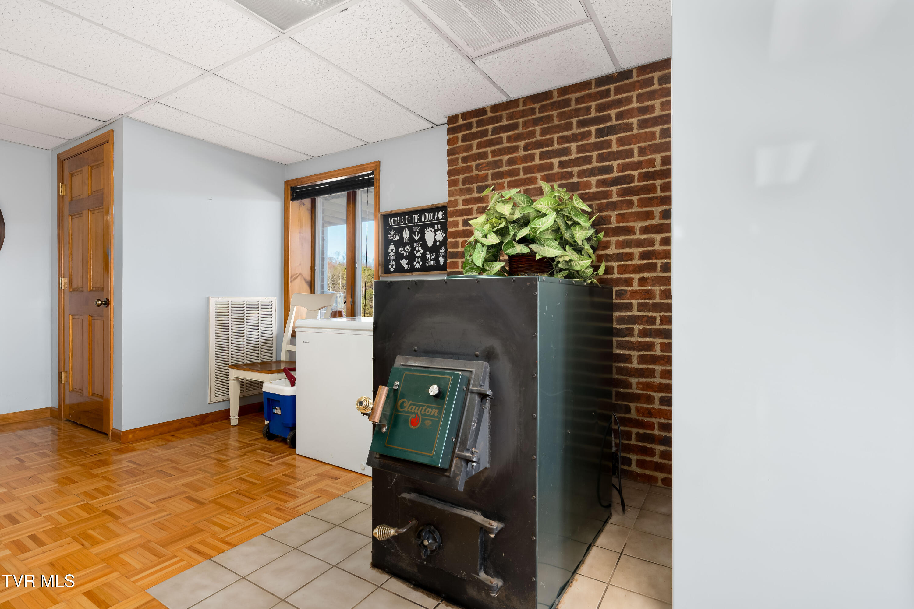 2638 South 81 Highway