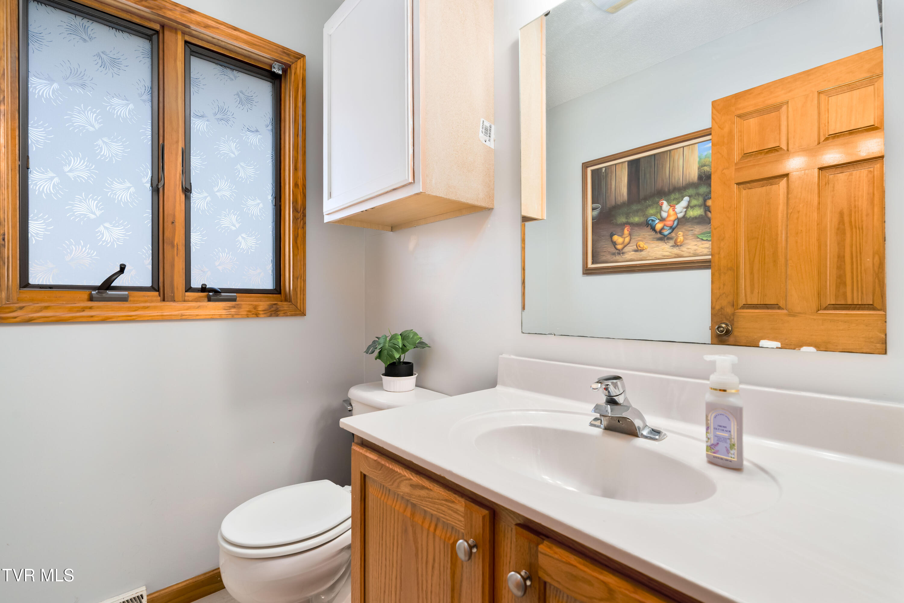 2638 South 81 Highway