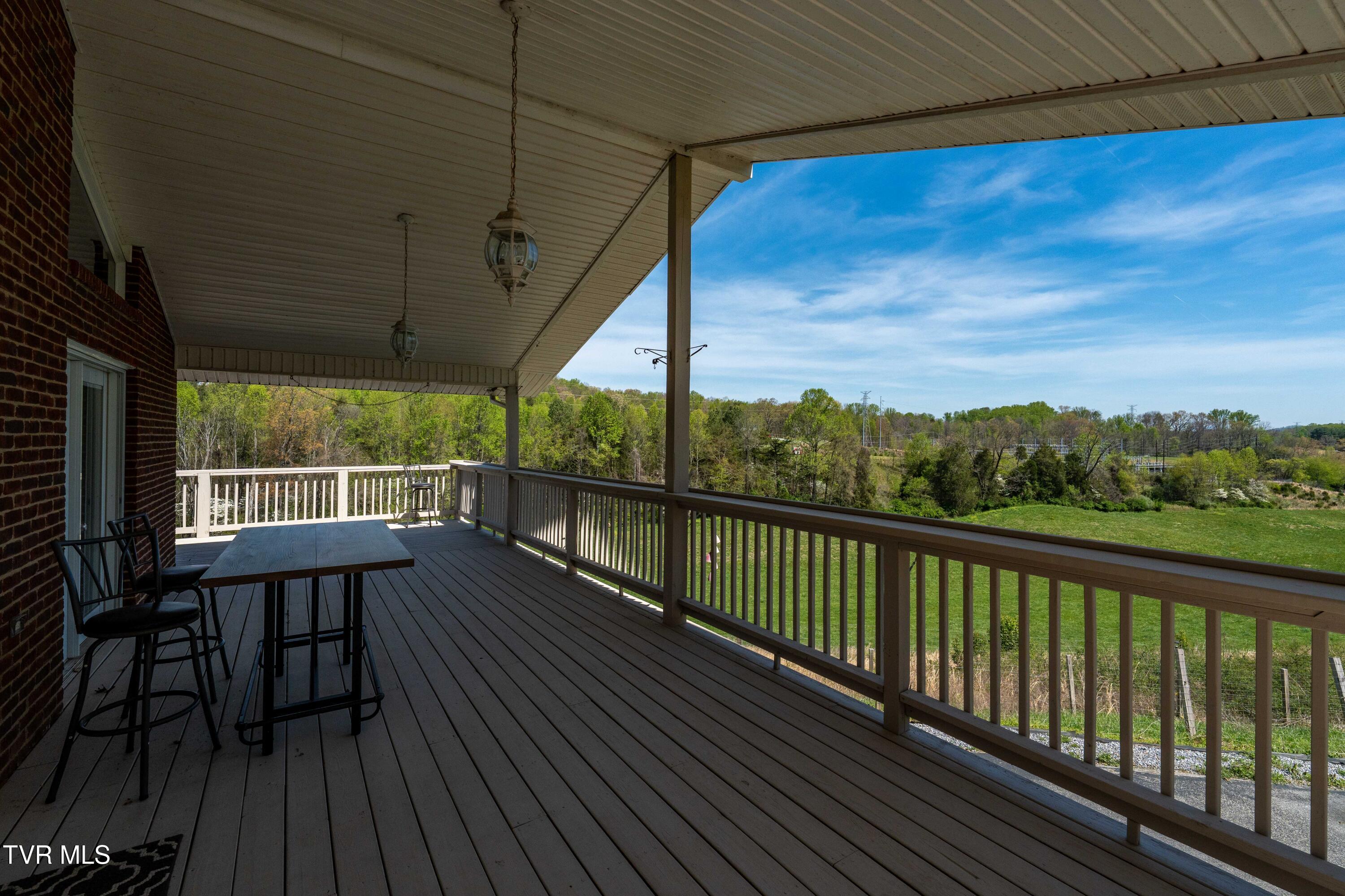 2638 South 81 Highway