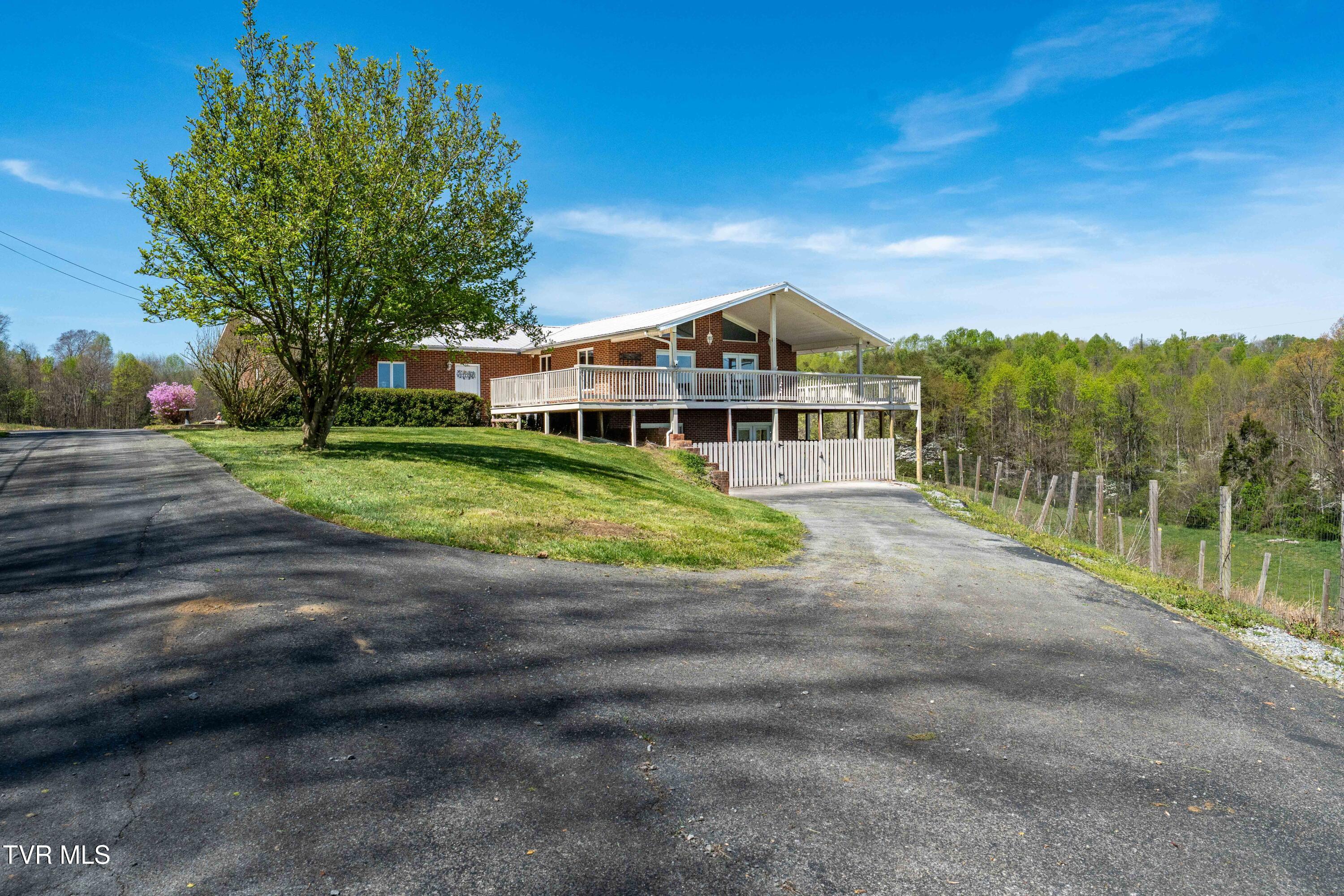 2638 South 81 Highway