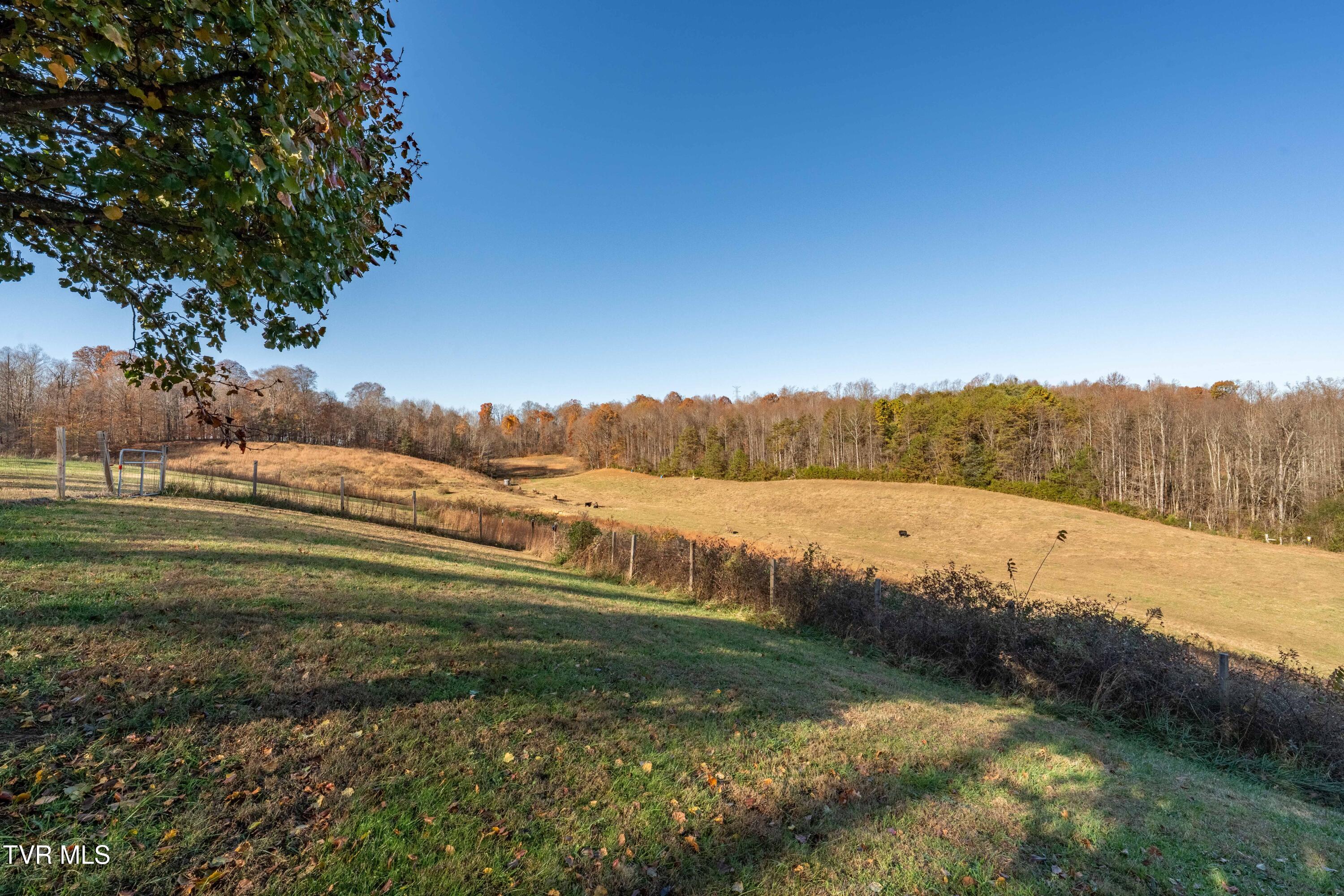 2638 South 81 Highway