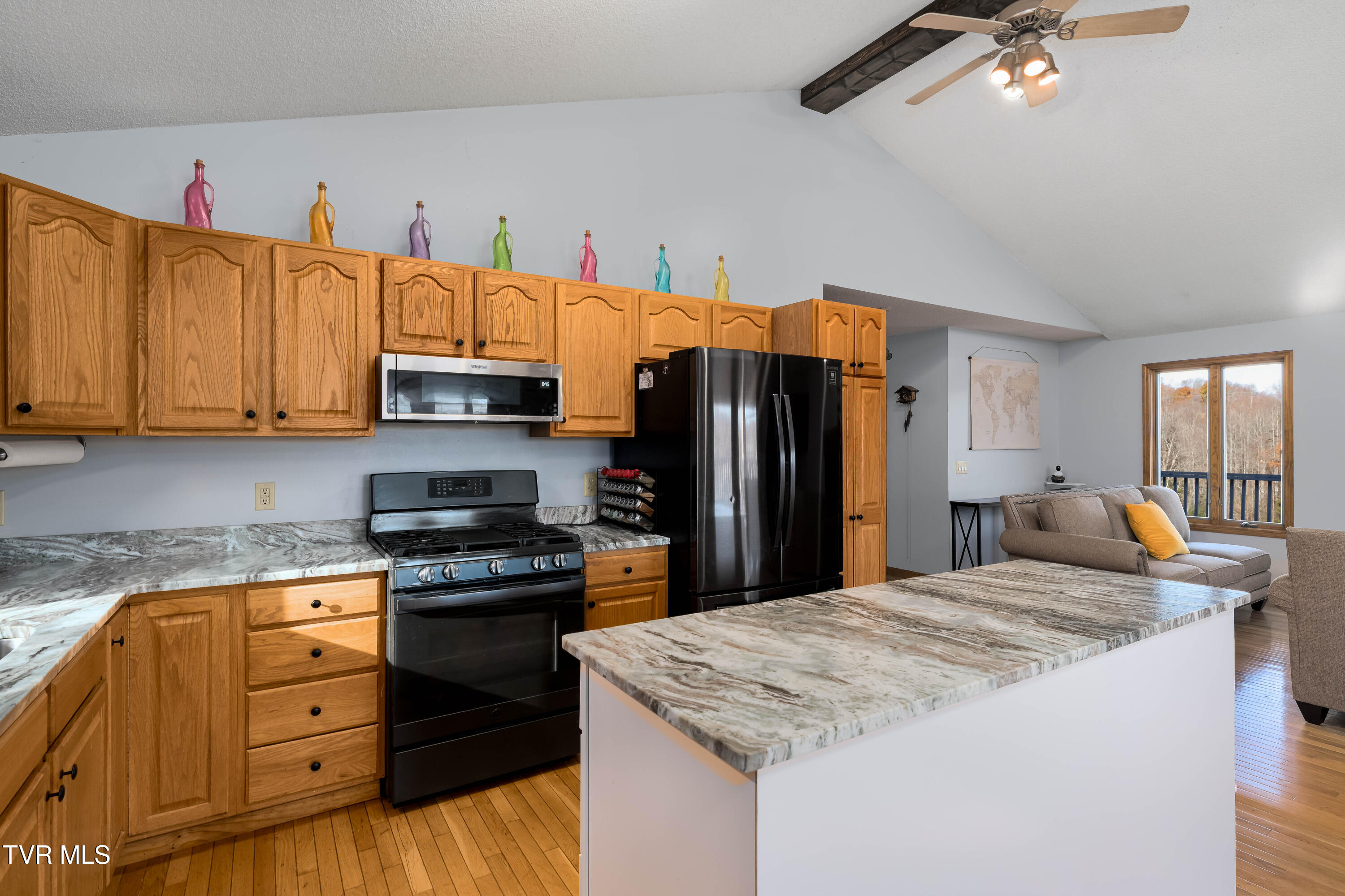 2638 South 81 Highway