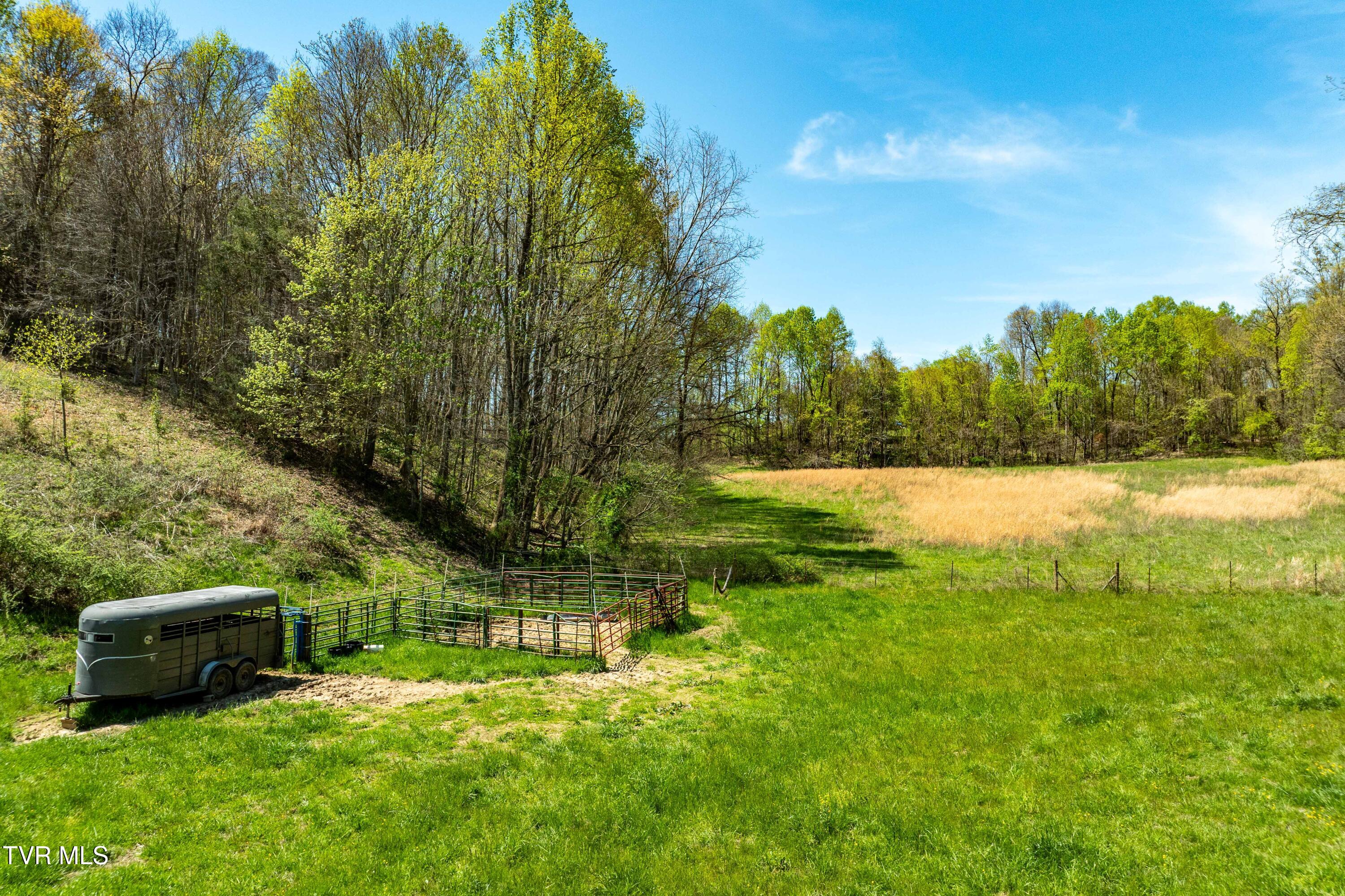 2638 South 81 Highway