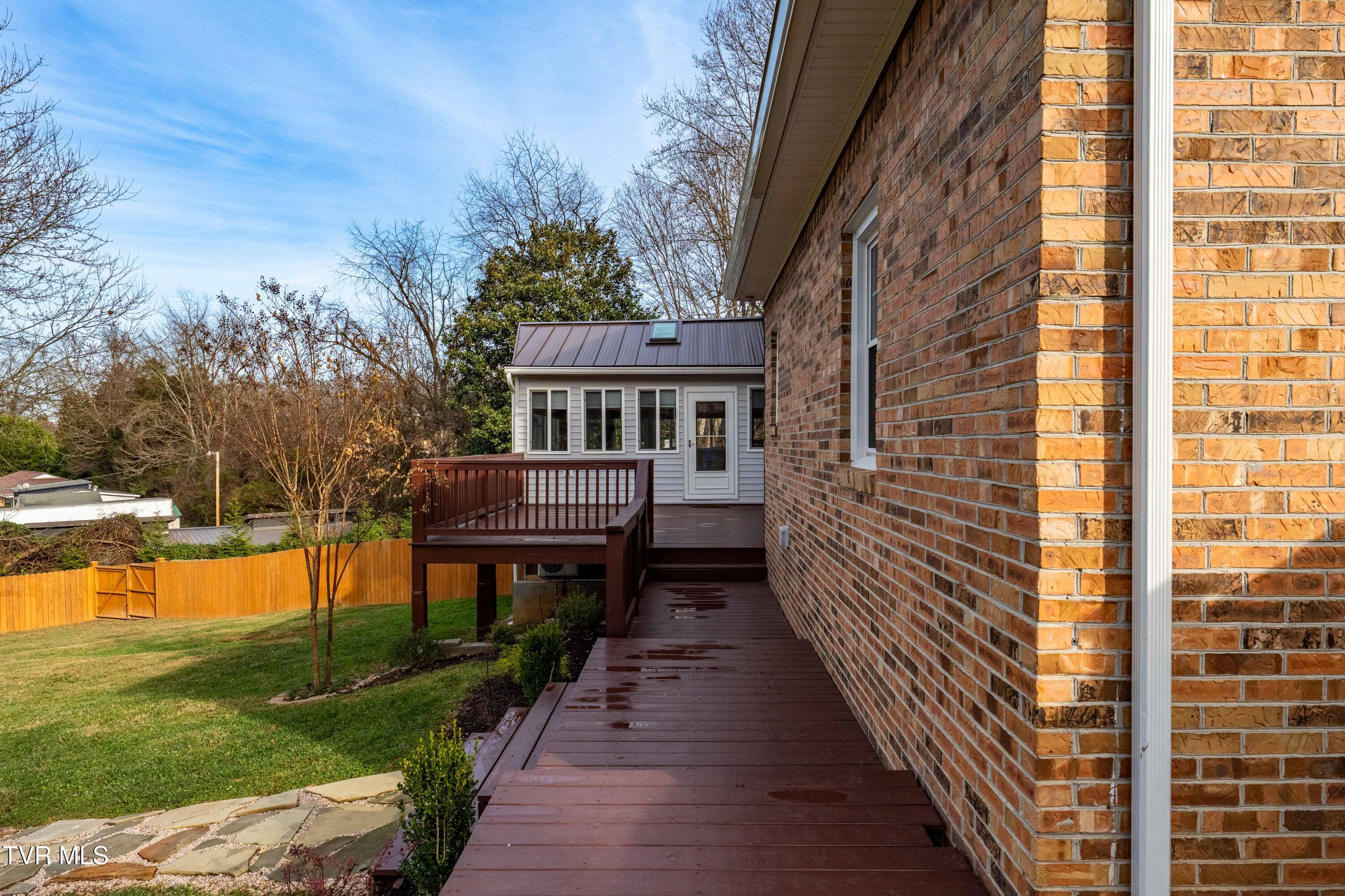 1220 Morning Dove Drive