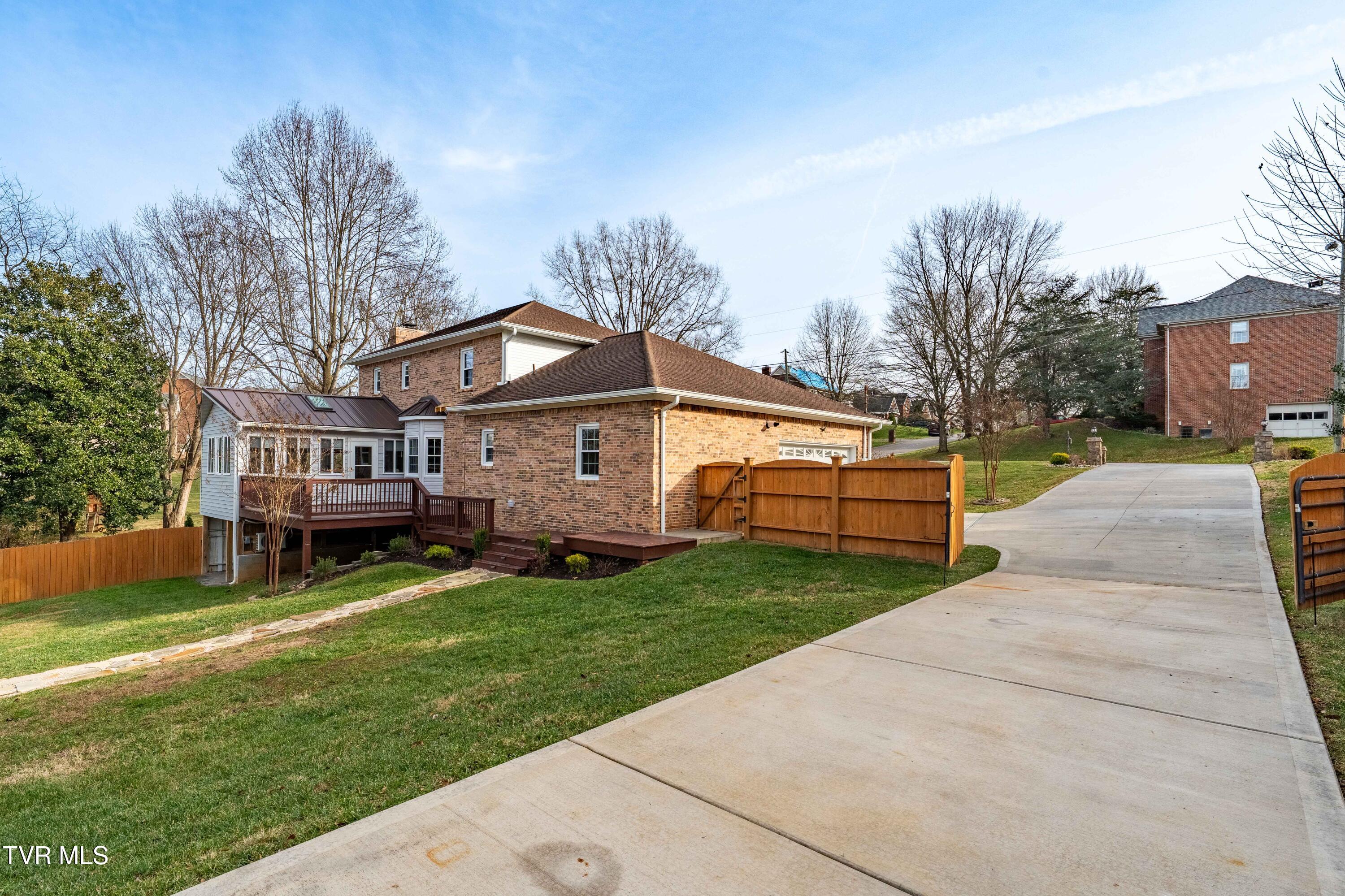 1220 Morning Dove Drive