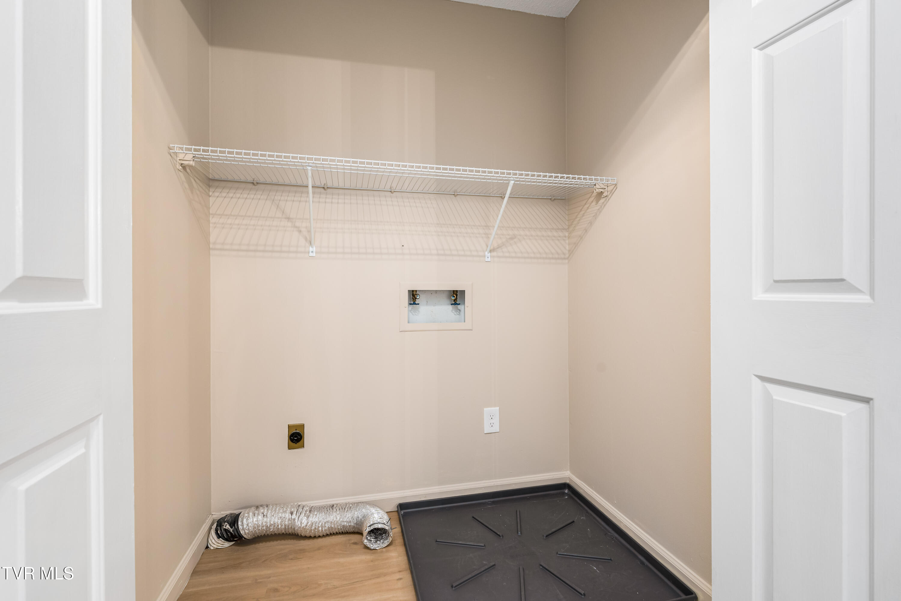 400 Sunset Drive C13
