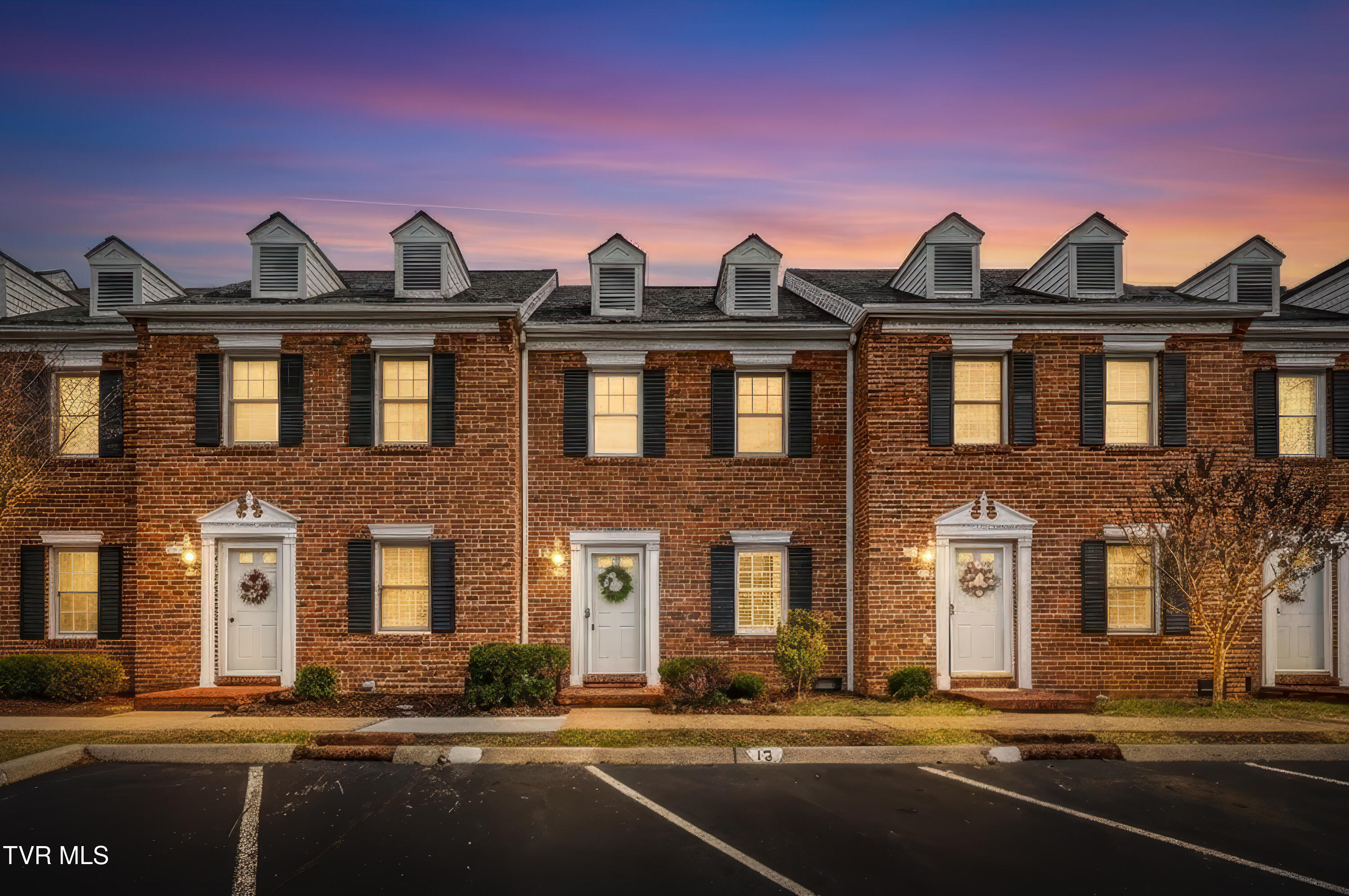 400 Sunset Drive C13