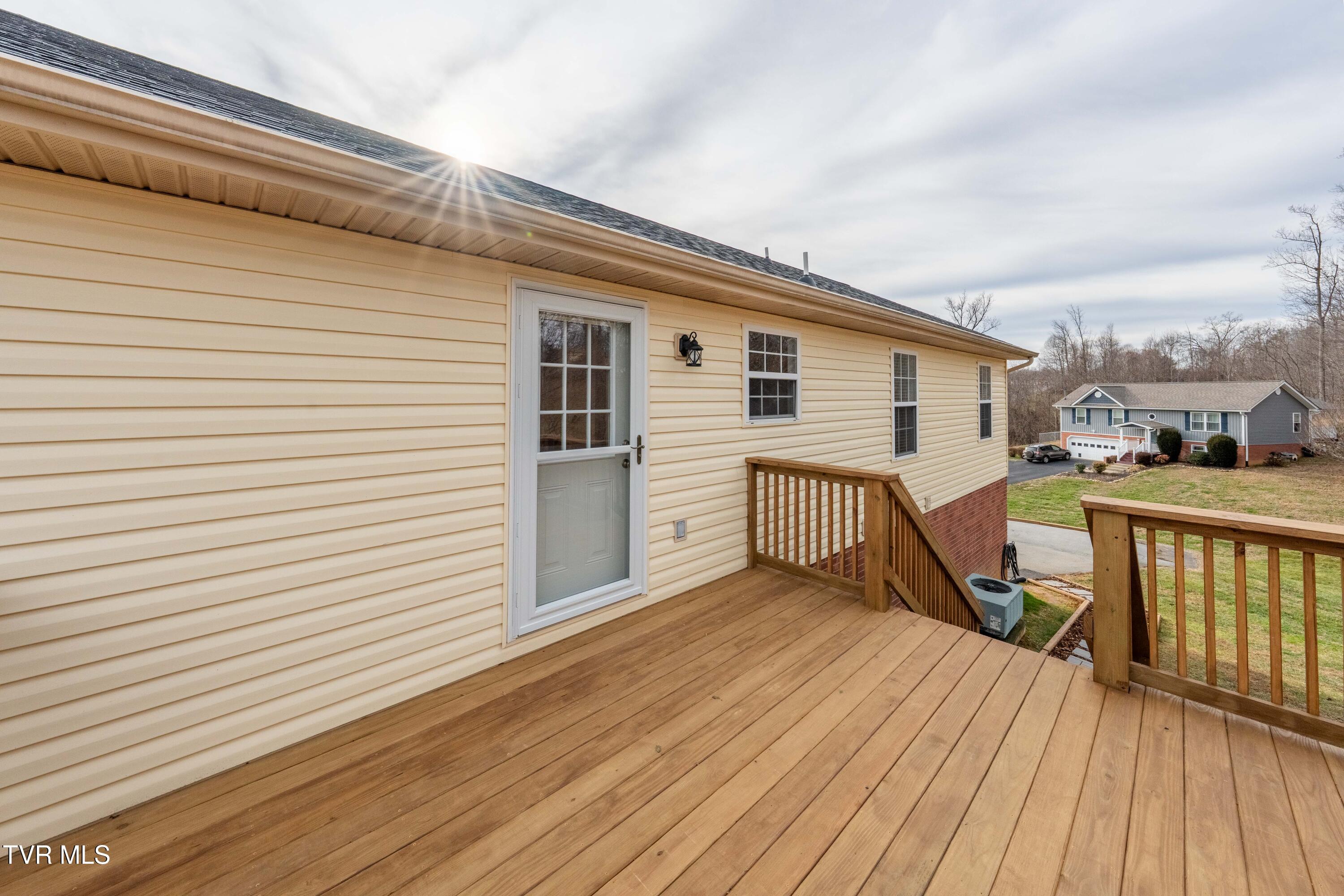 510 Mockingbird Place