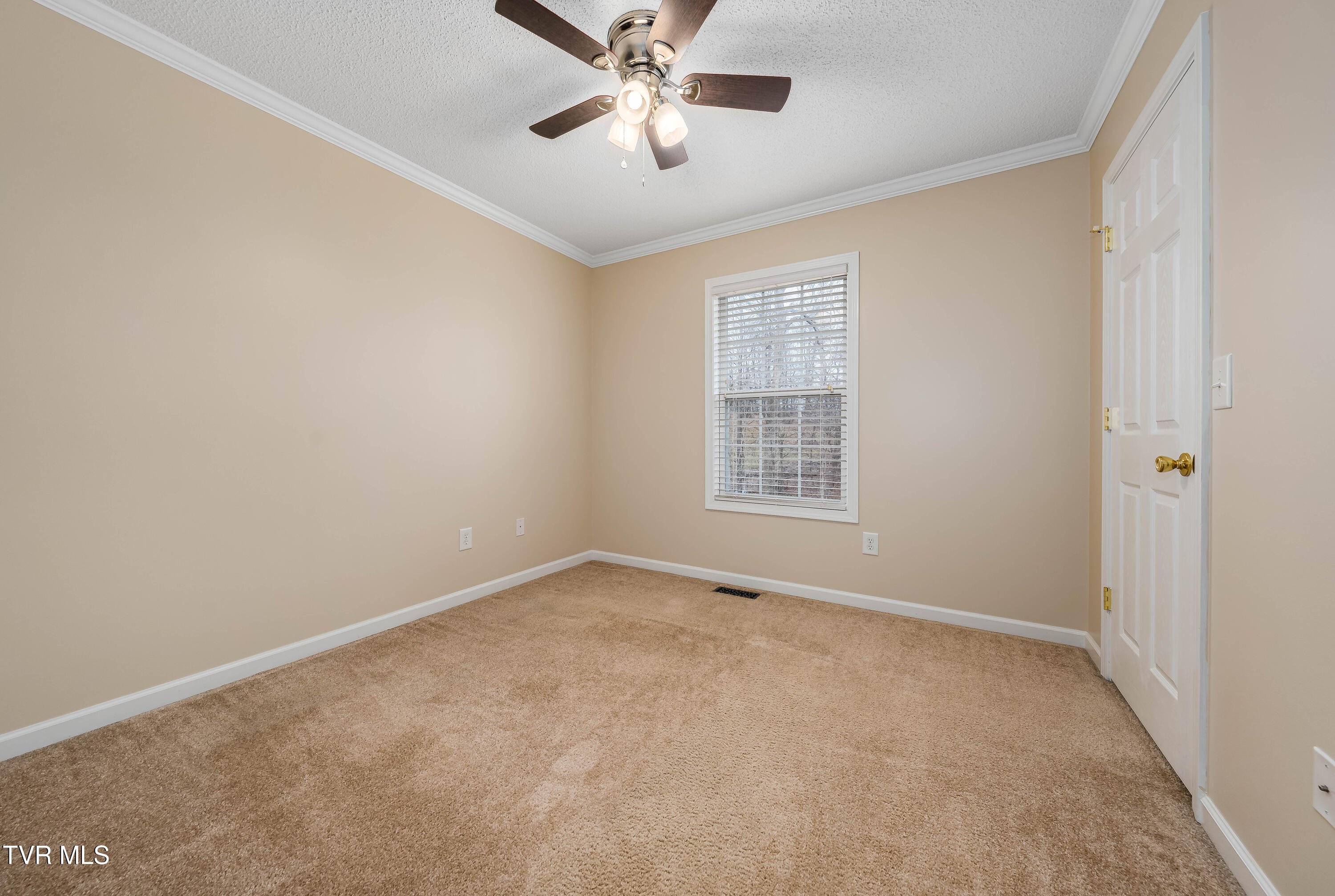 510 Mockingbird Place