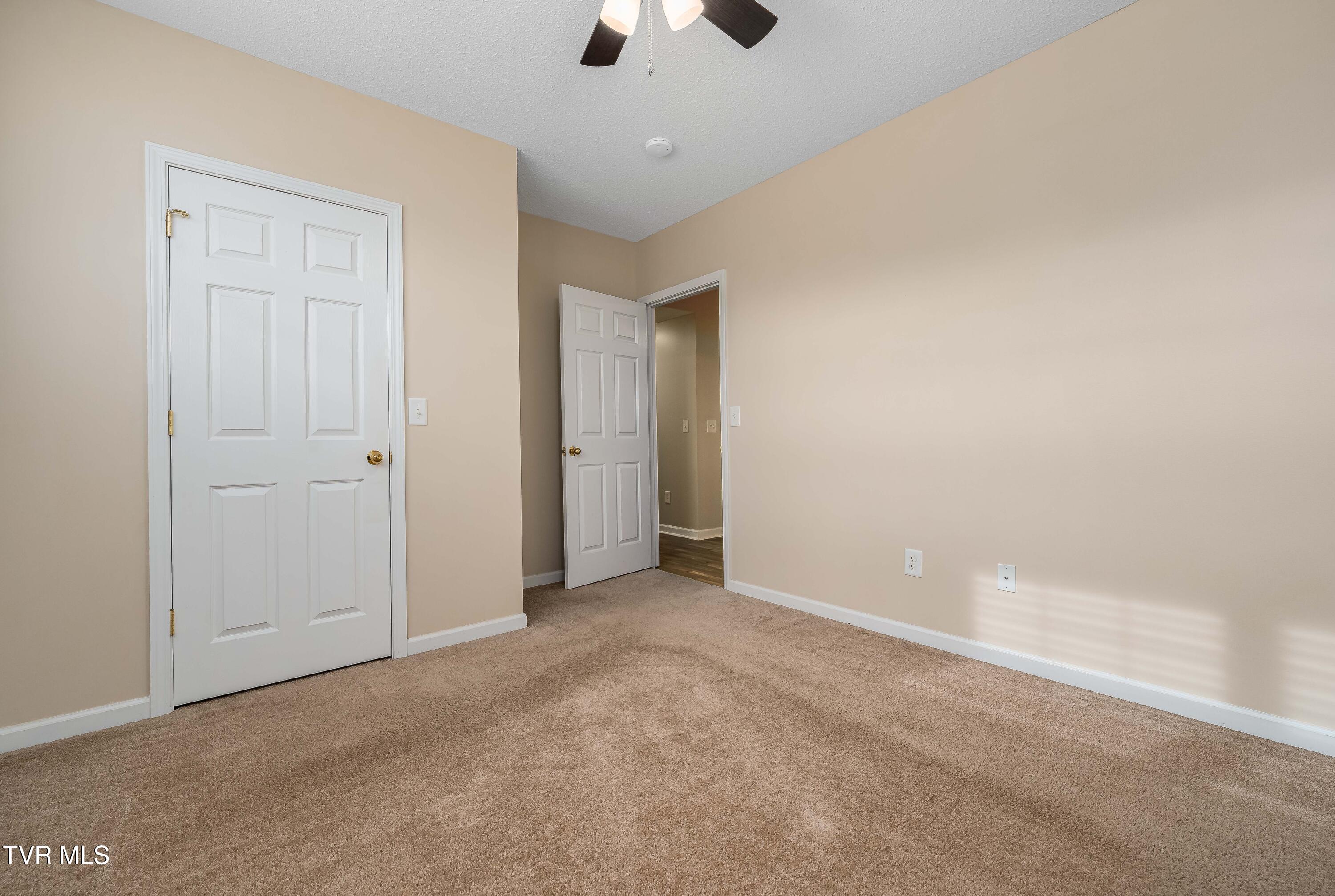 510 Mockingbird Place