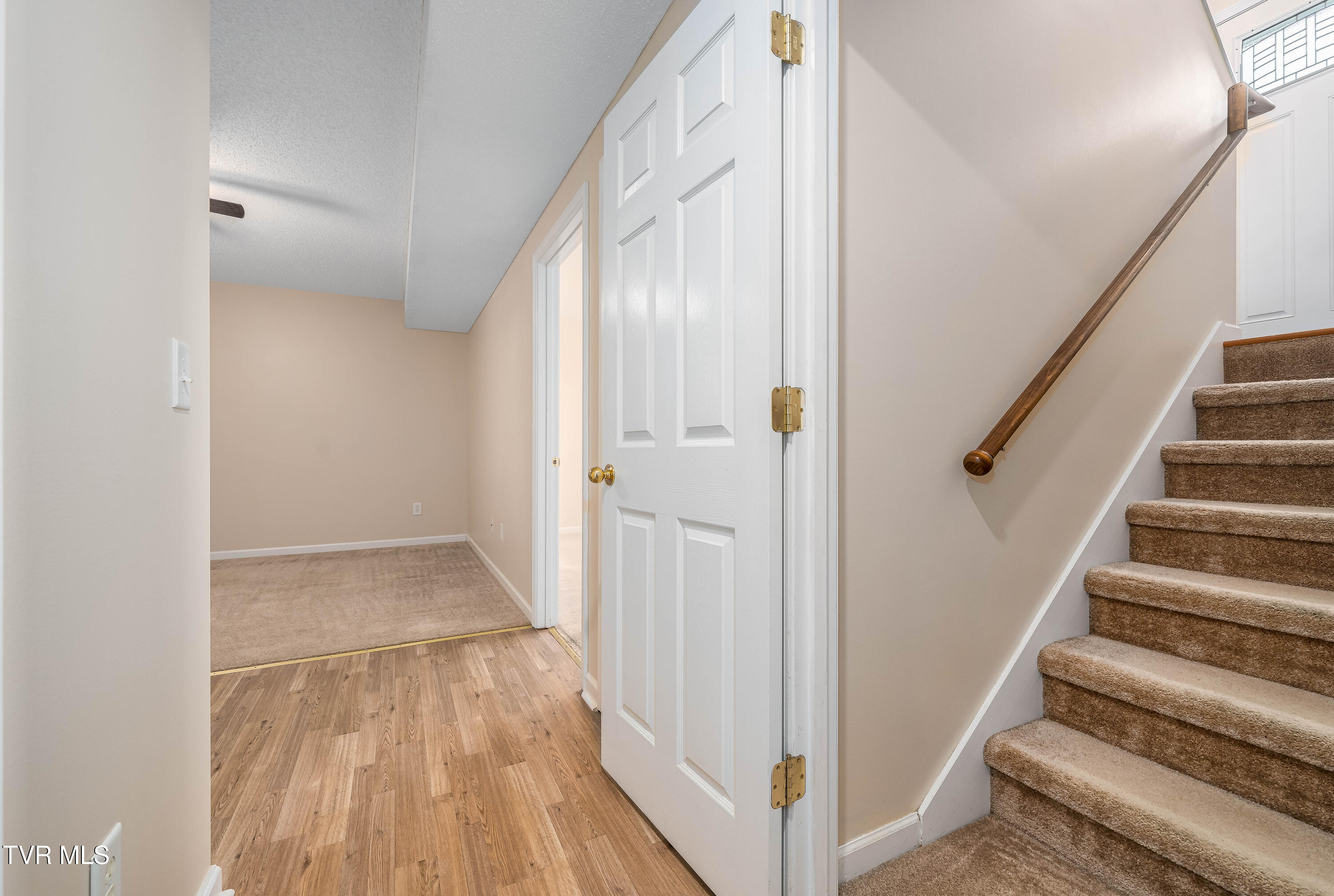 510 Mockingbird Place