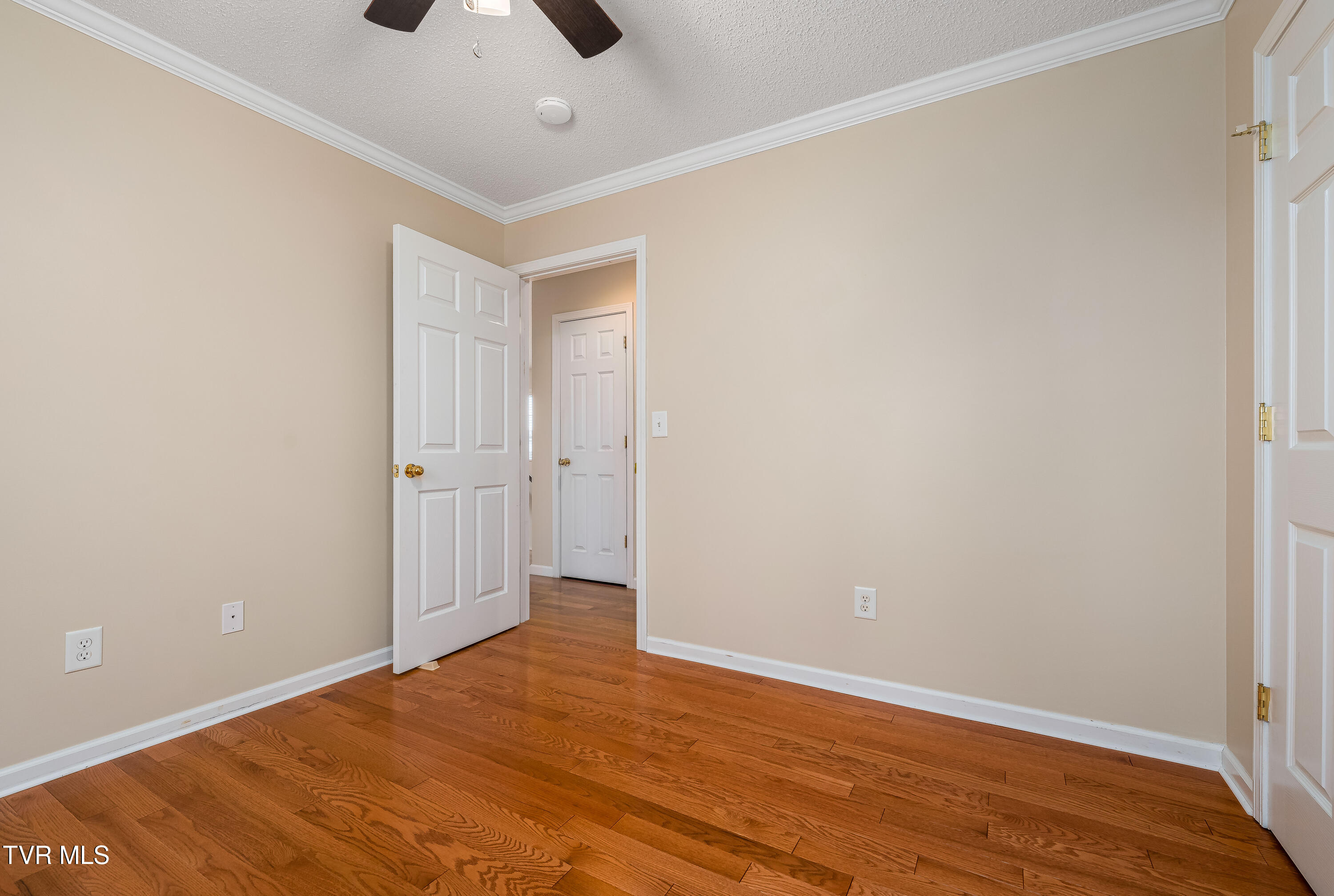 510 Mockingbird Place