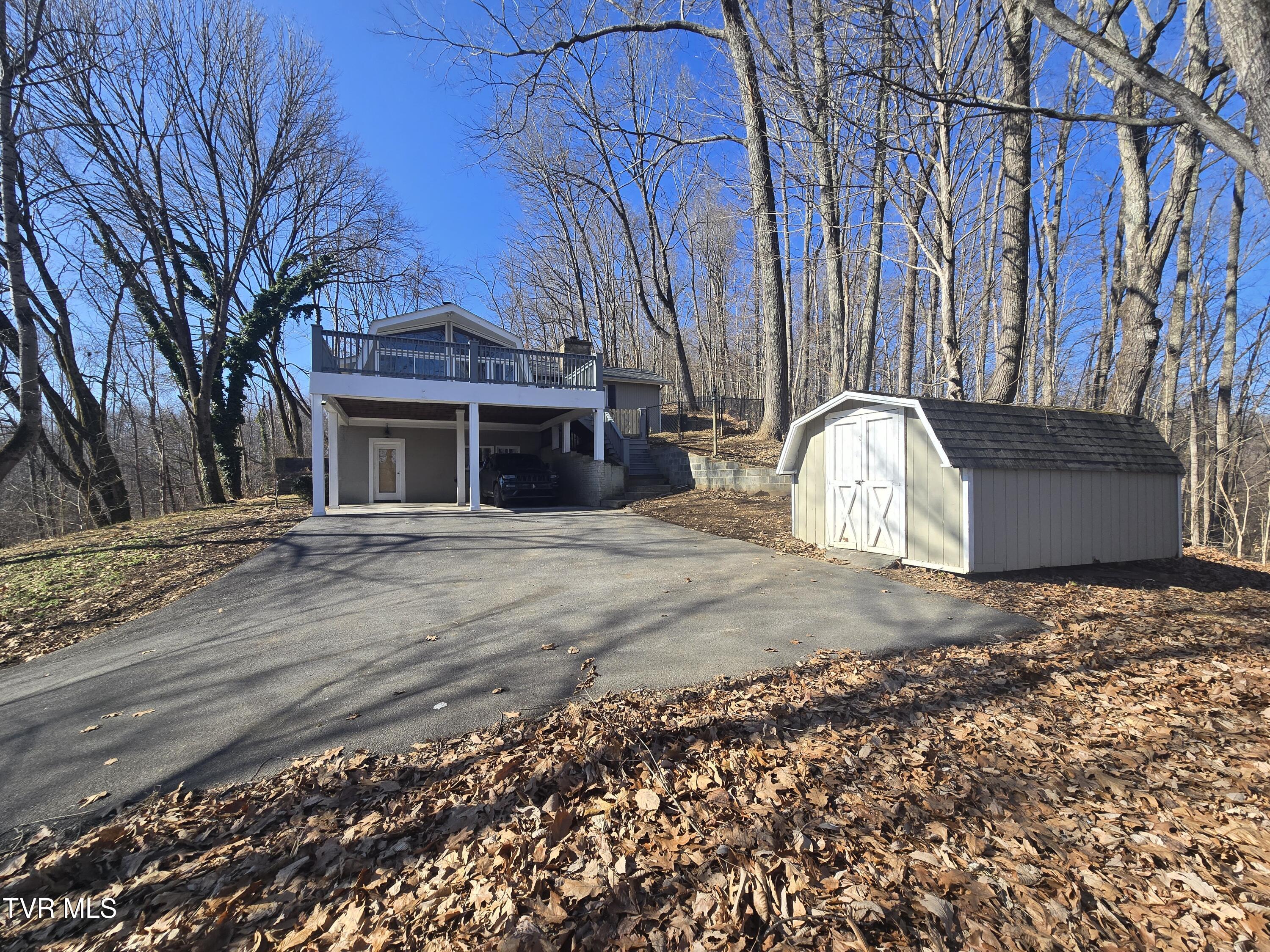 324 Upland Way