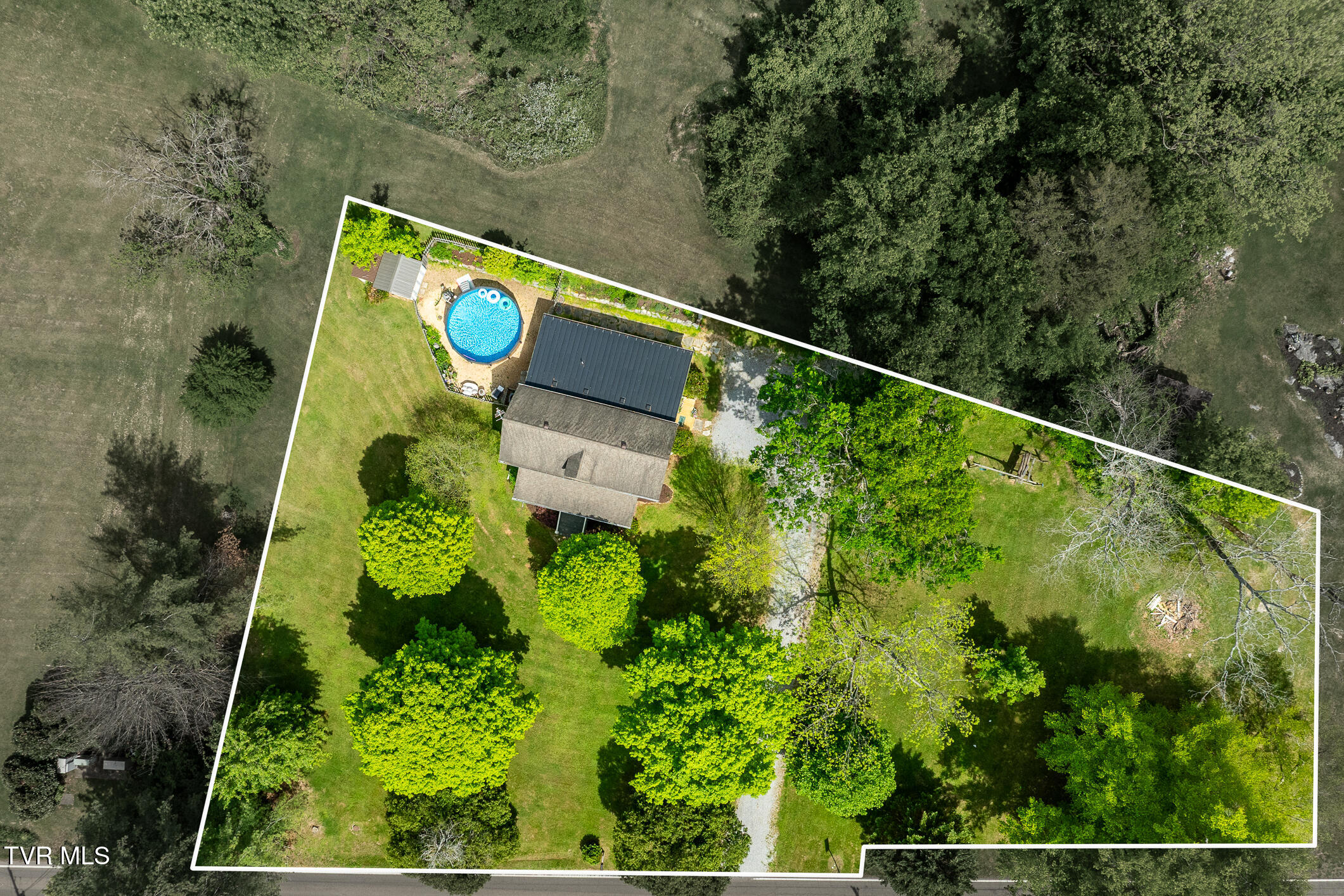 985 Chuckey Pike