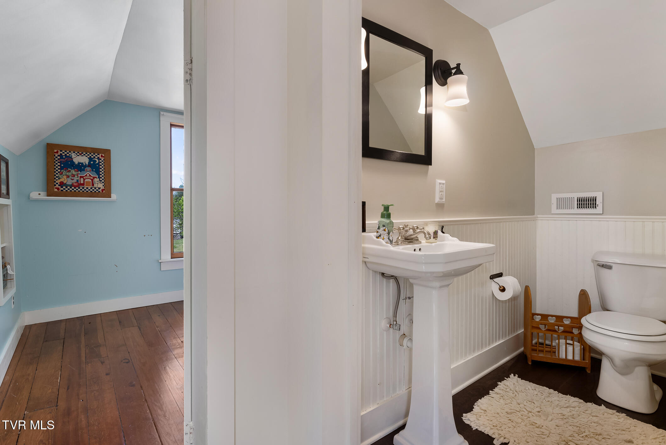 985 Chuckey Pike
