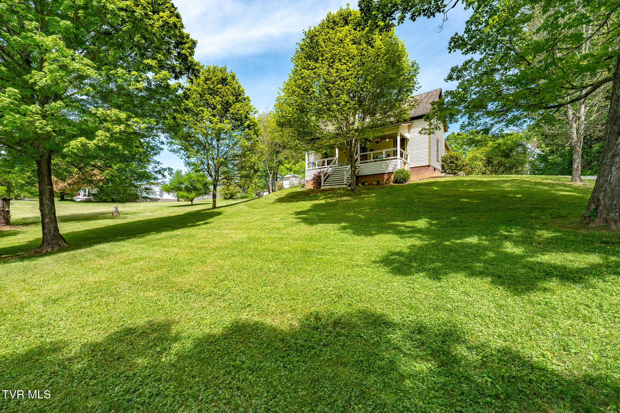 985 Chuckey Pike