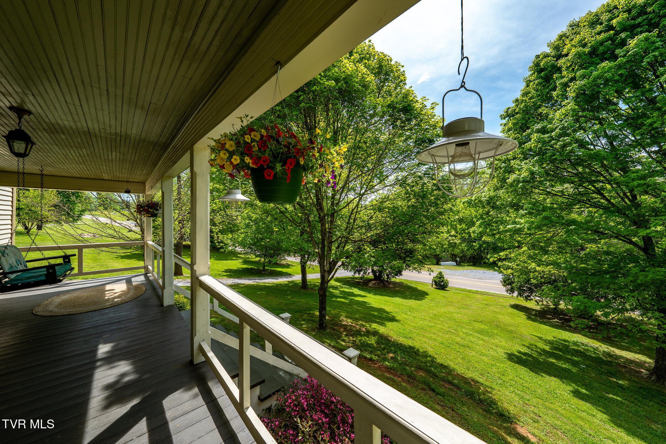985 Chuckey Pike