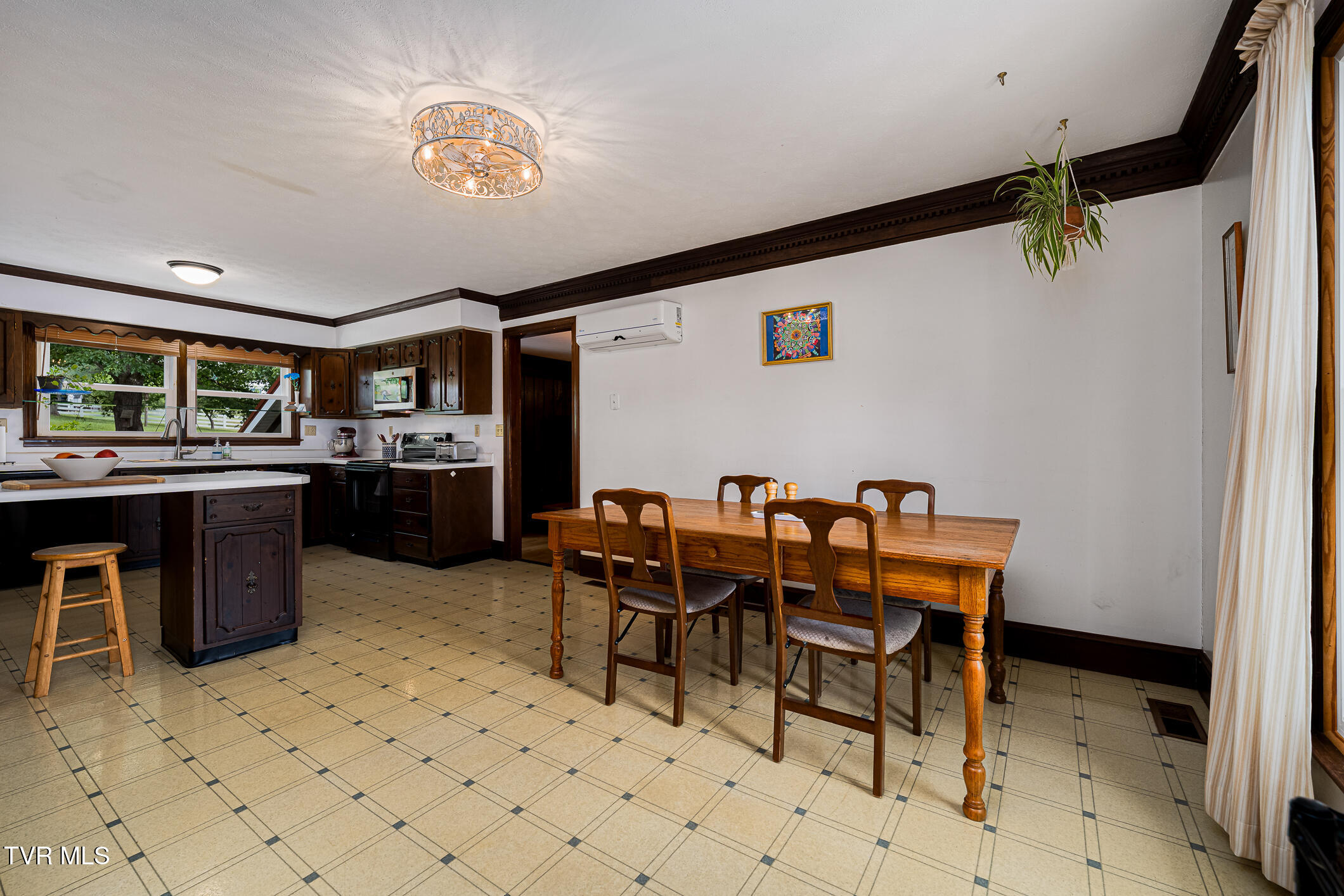 282 Horseshoe Bend Road