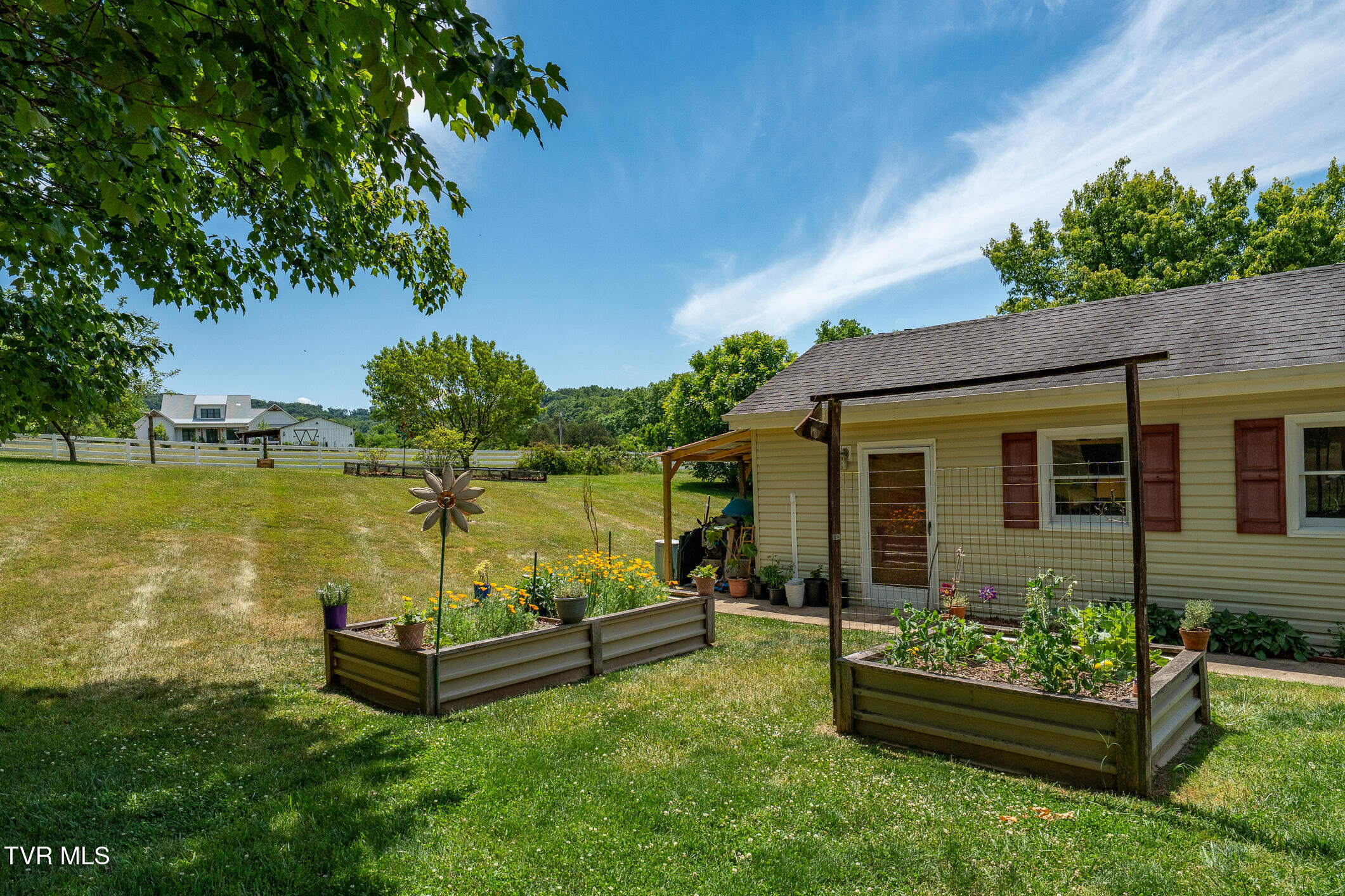 282 Horseshoe Bend Road